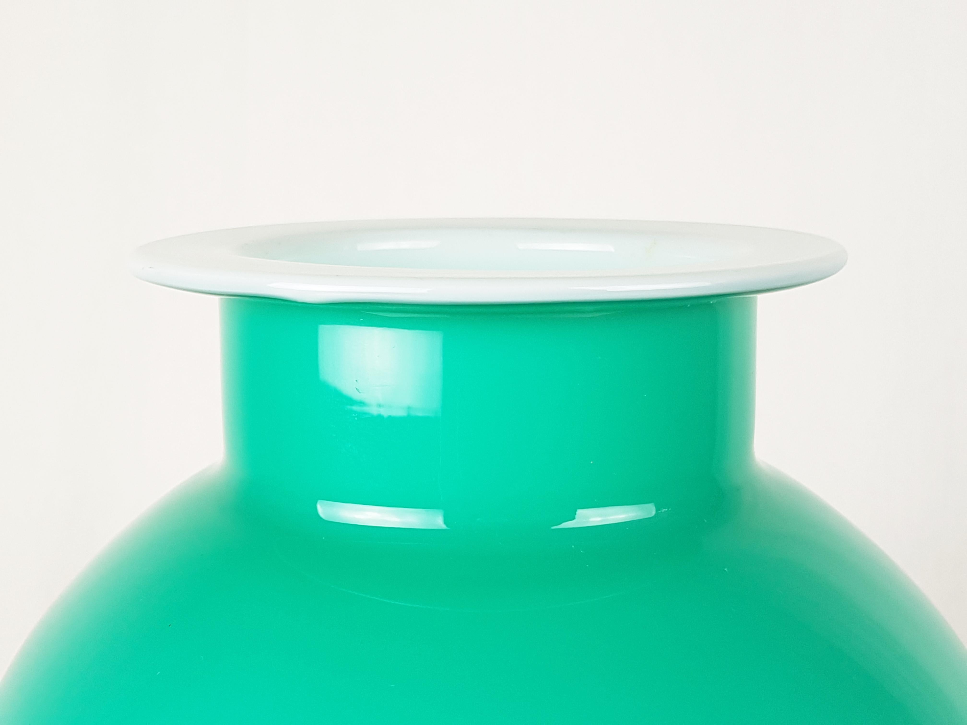 Late 20th Century Turquoise & White incamiciato glass 1980s vase by Cristallerie Galbiati, Milano For Sale