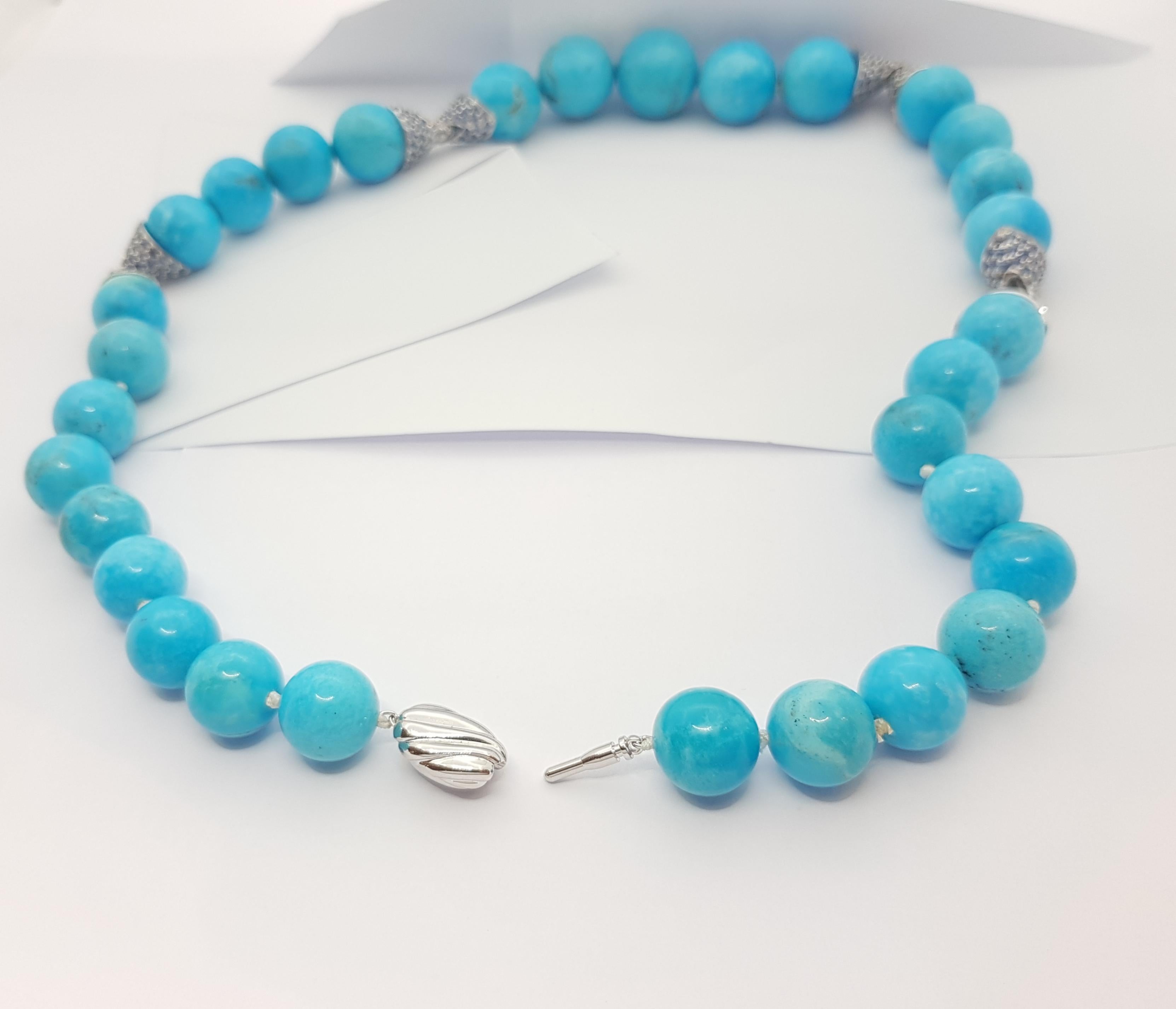 Mixed Cut Turquoise with Blue Sapphire 15.13 carats Necklace set in Silver Settings For Sale