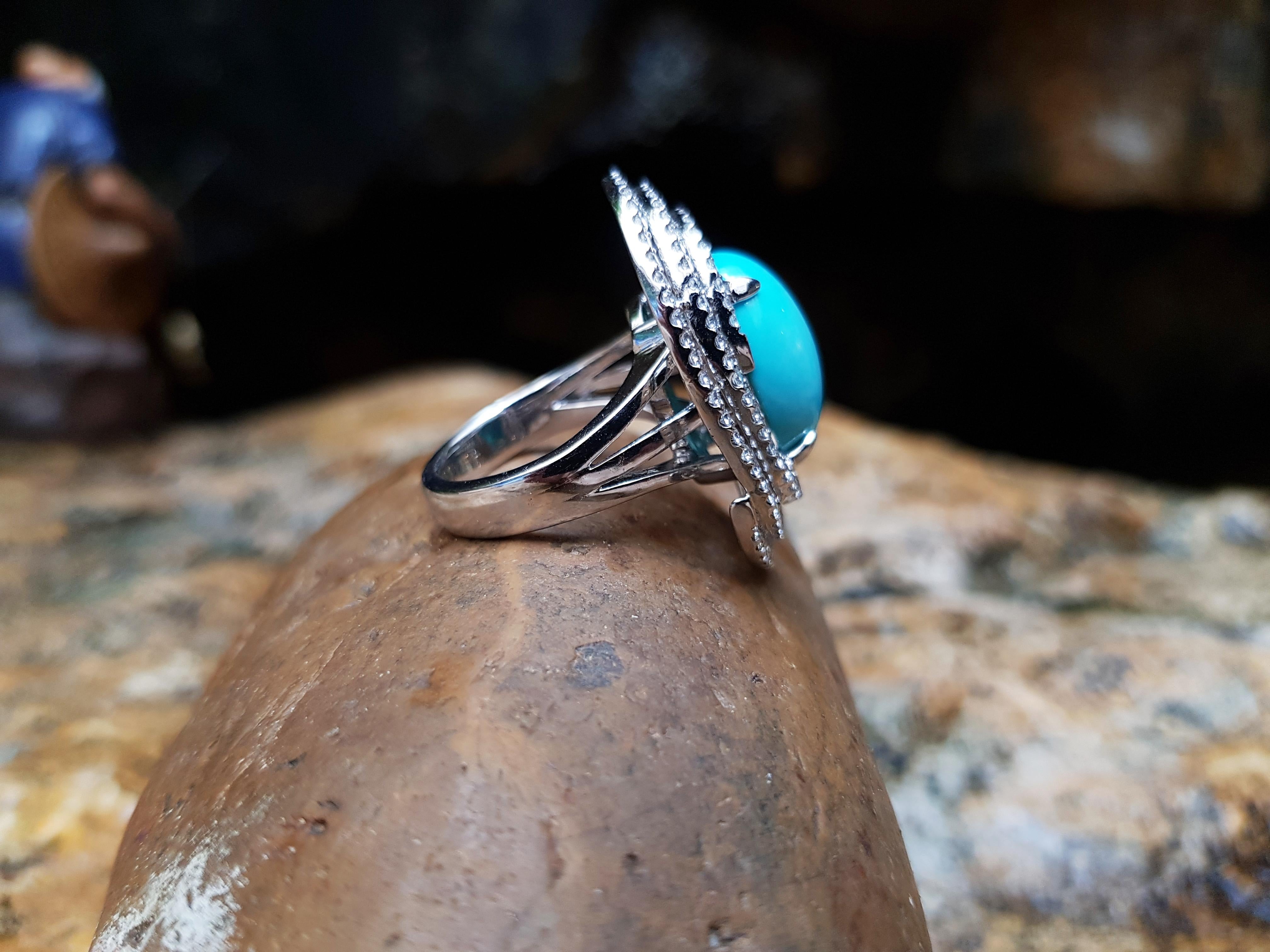 Turquoise with Diamond Ring Set in 18 Karat White Gold Settings In New Condition For Sale In Bangkok, TH