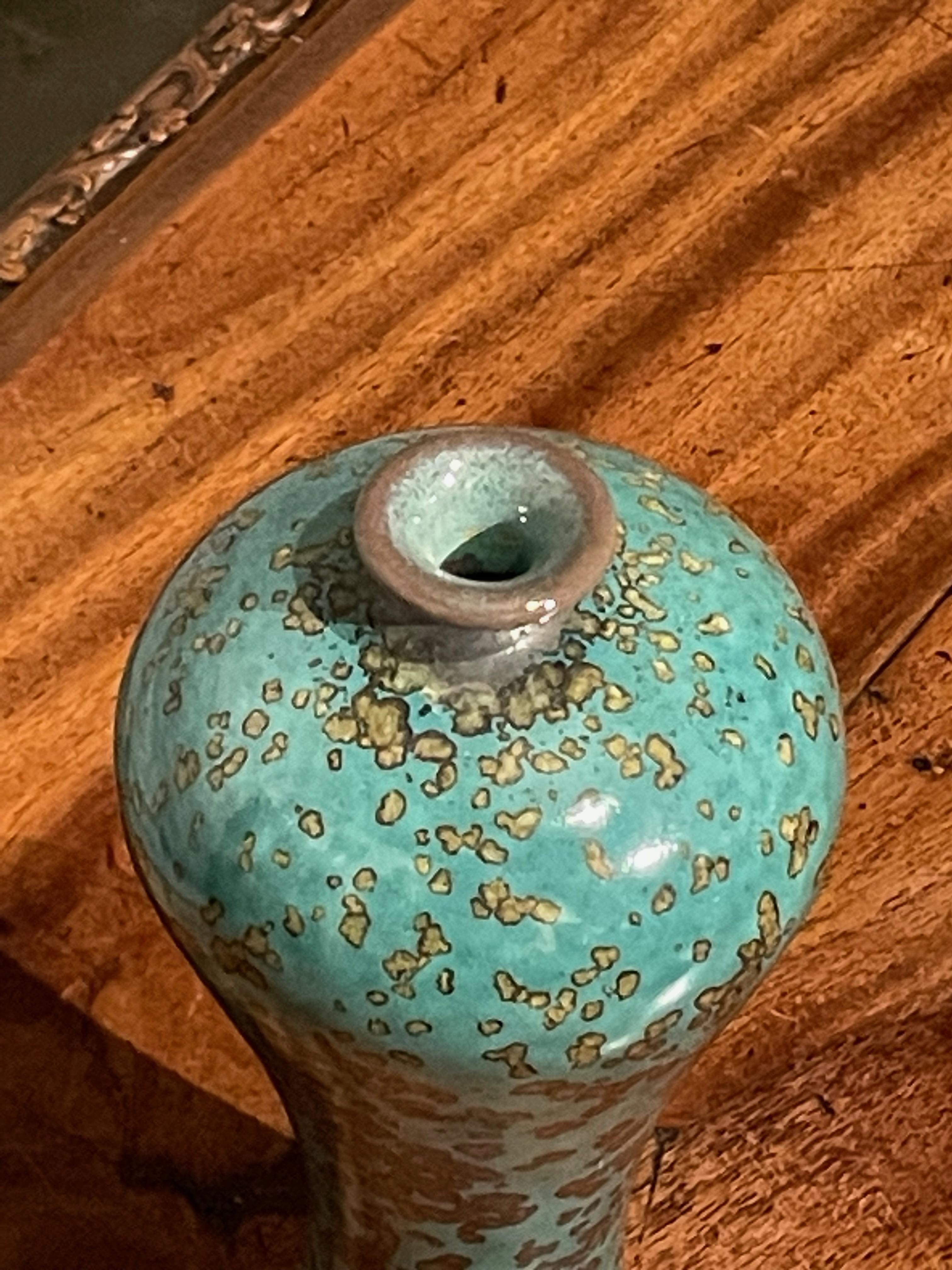 Ceramic Turquoise with Gold Speckled Glaze Tulip Shape Vase, China, Contemporary For Sale