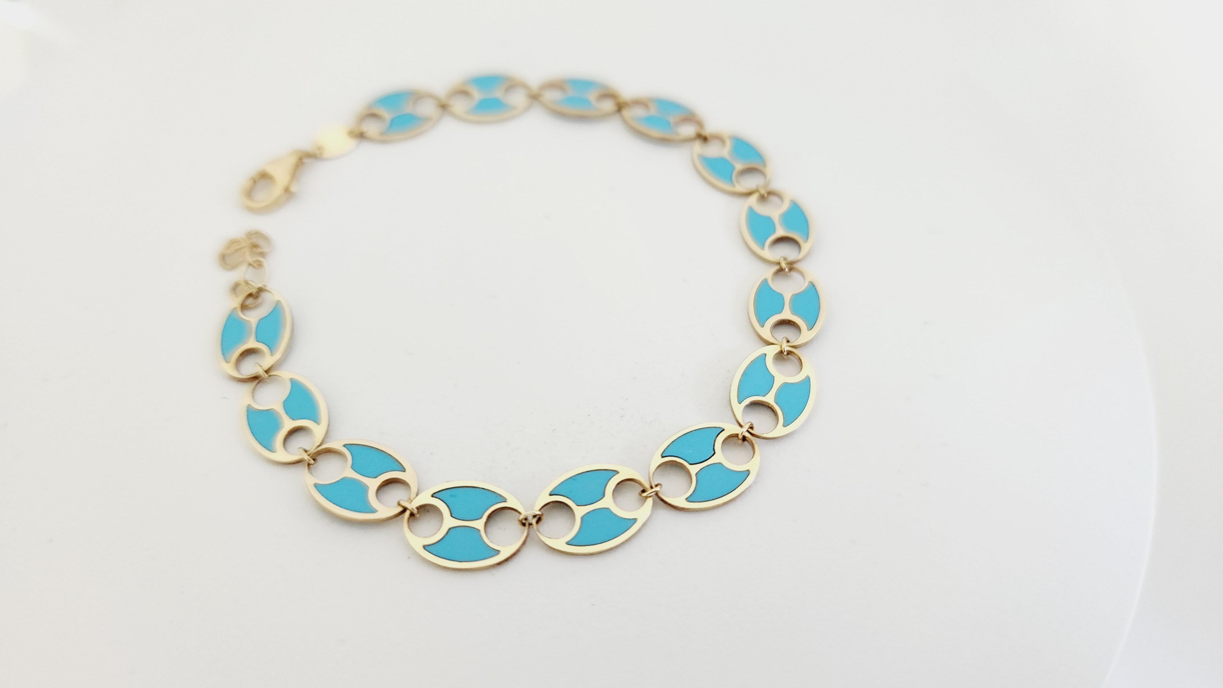 Turquoise Yellow Gold Link Bracelet In New Condition In Great Neck Plaza, NY