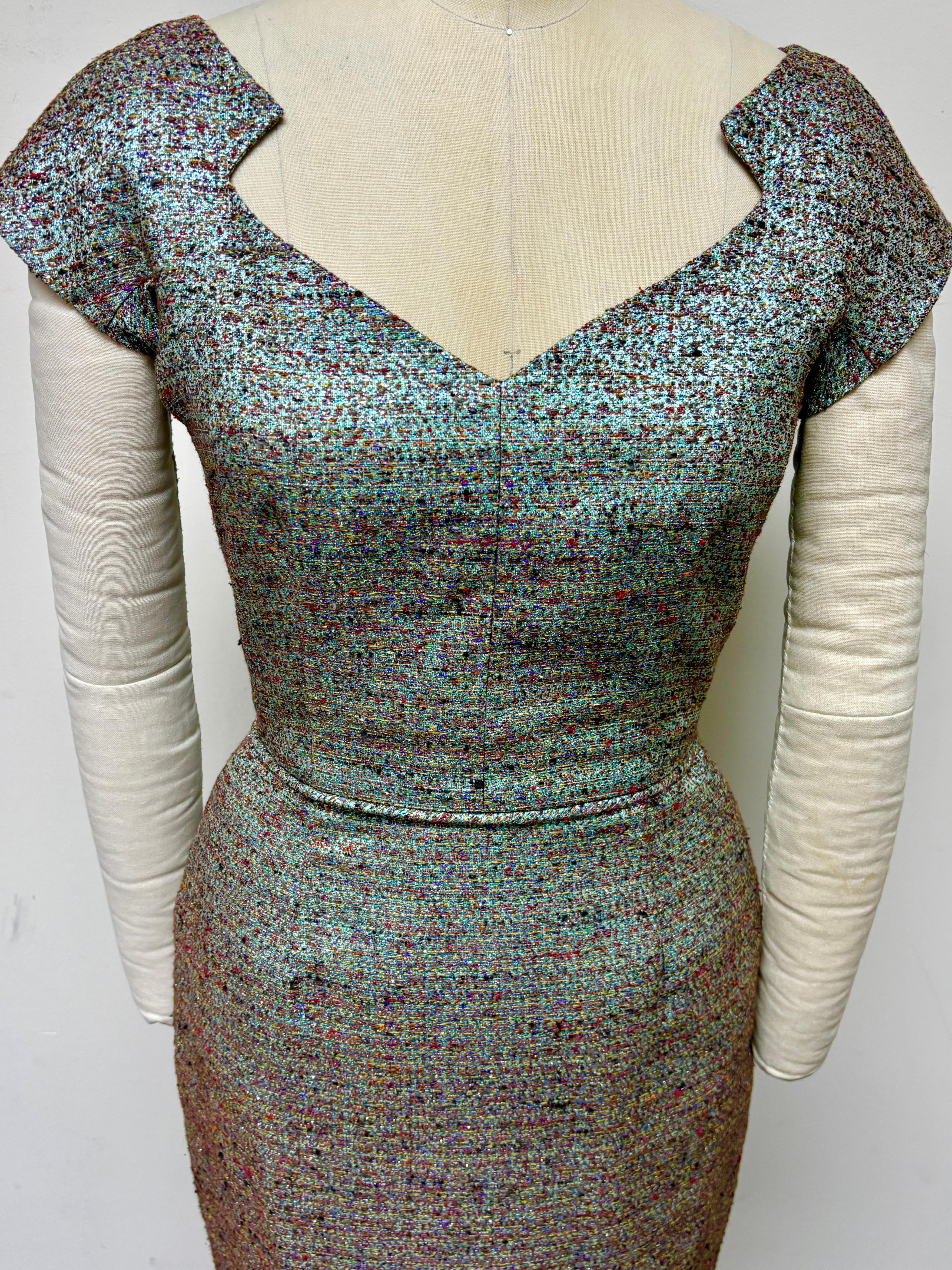 De las mujeres Vestido slim de manga raglán zigzag turquesa en brocado francés tejido en venta