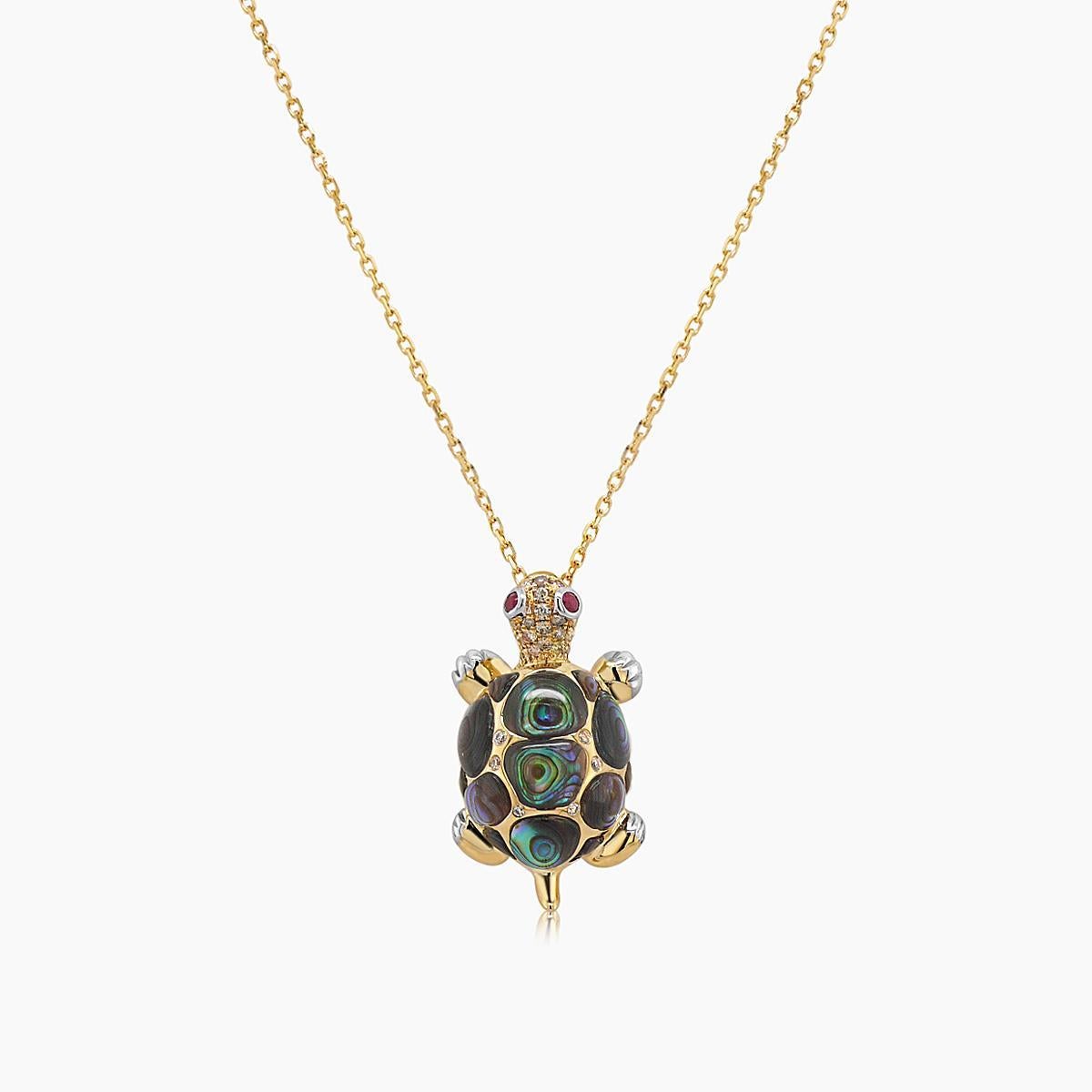 Schildkröte Abalone Shell & Diamant Rubin Weiß Diamant 18K Gold Anhänger Halskette (Gemischter Schliff) im Angebot