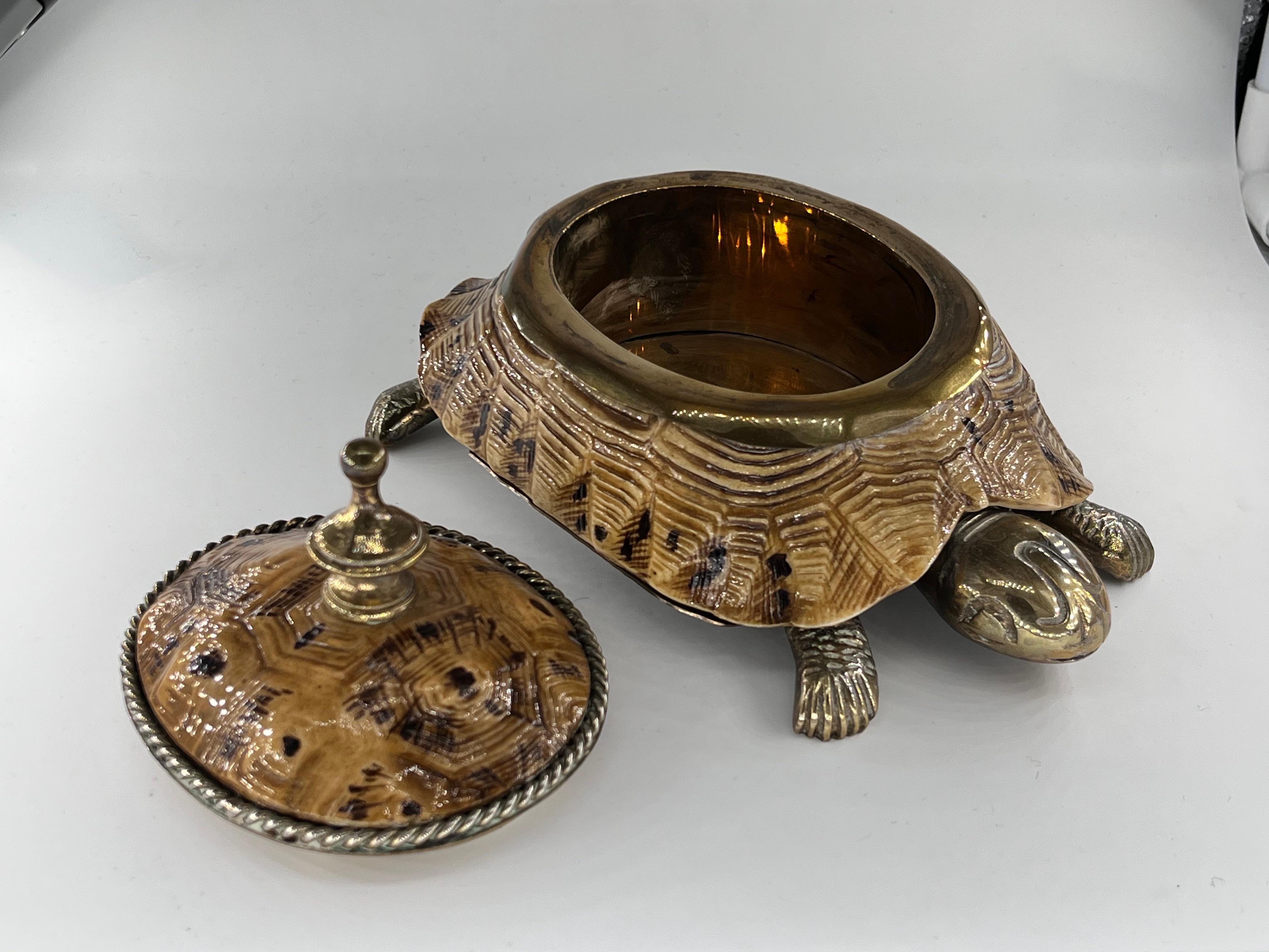 Late 20th Century Turtle box in brass and turtle shell - France circa 1970 For Sale