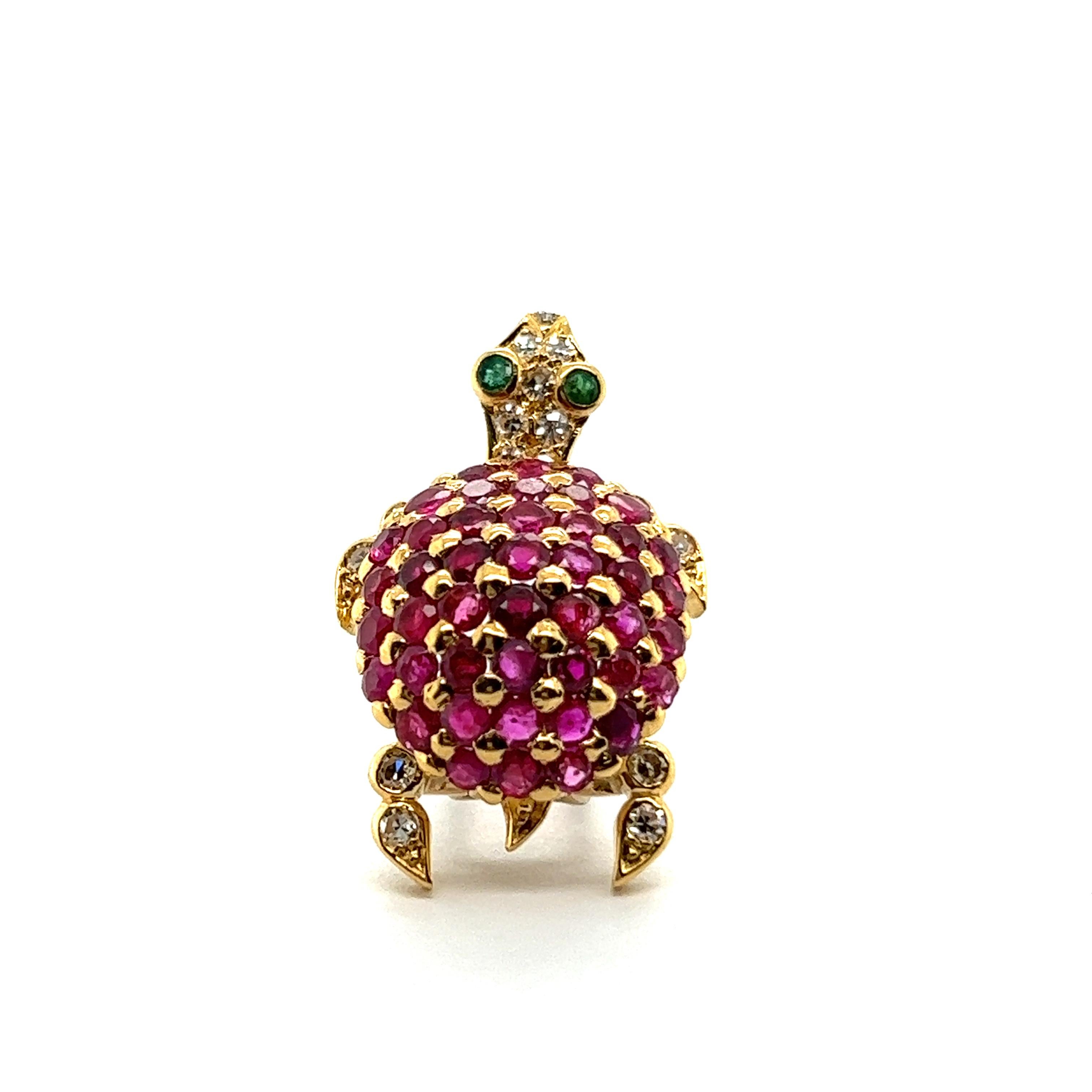 Turtle Brooch with Rubies & Diamonds in 18 Karat Yellow Gold For Sale 5