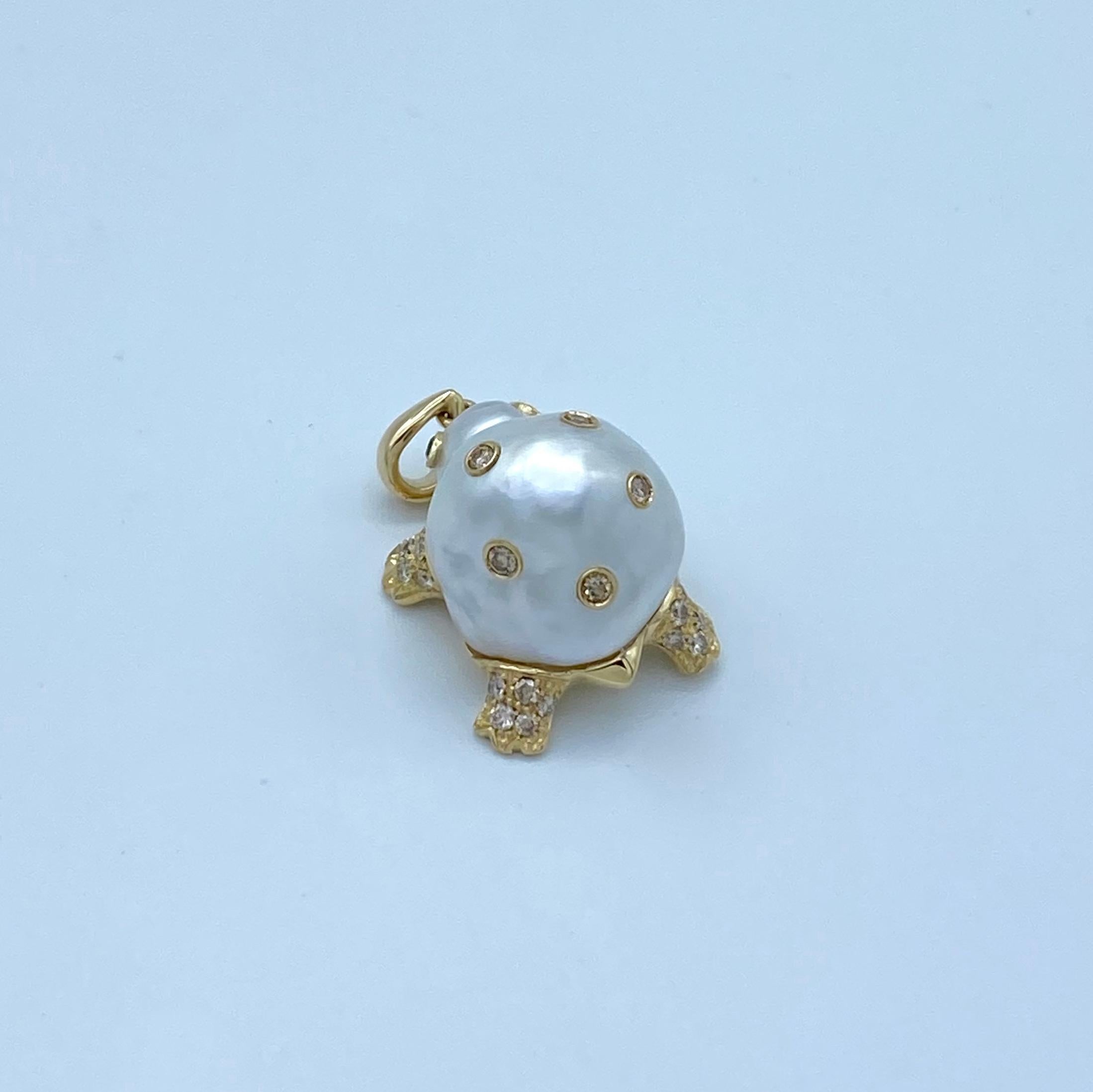 Artisan Turtle Brown Black Diamond 18 Karat Australian Pearl Gold Pendant/Necklace  For Sale