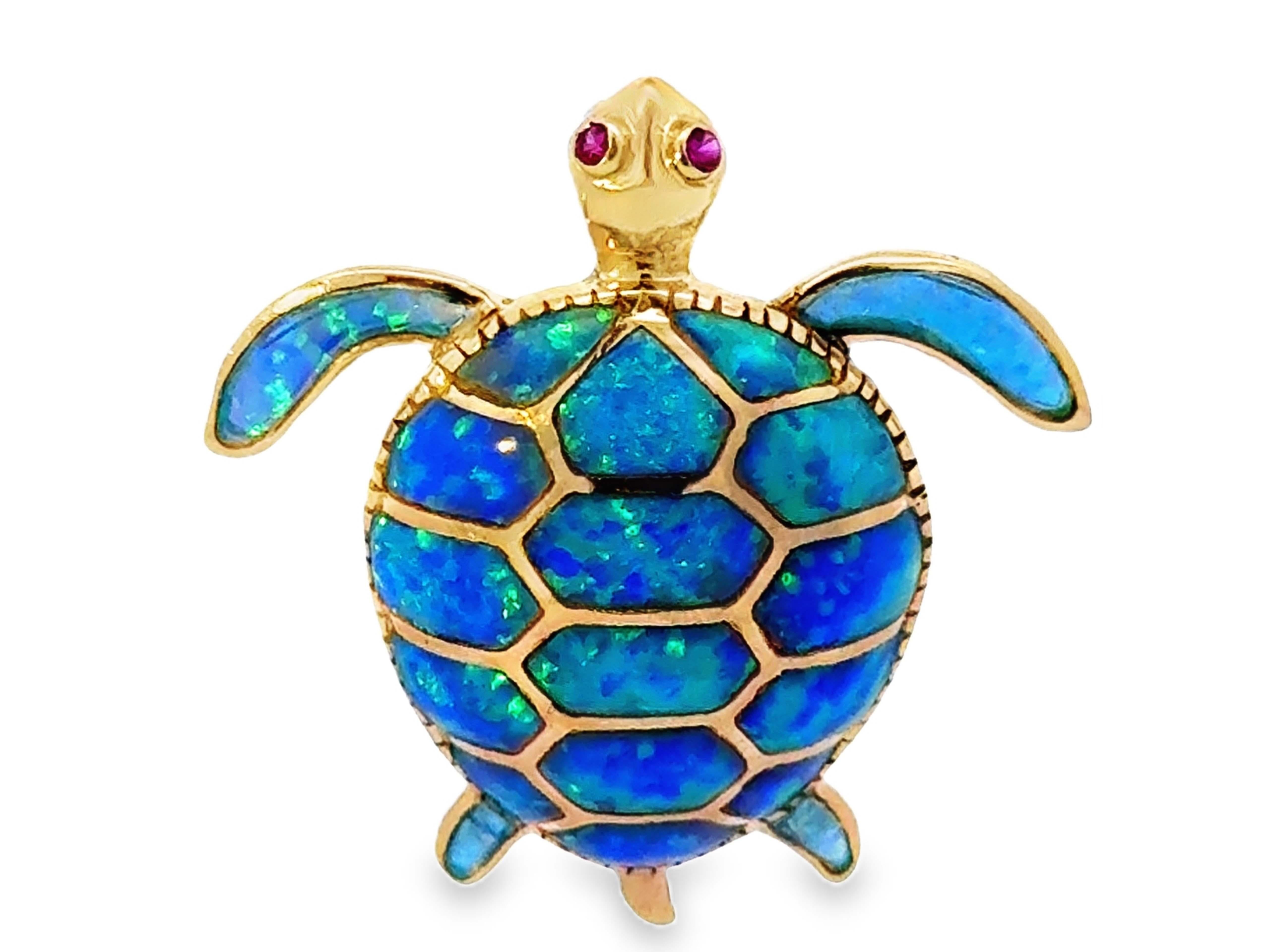 Turtle Opal Intarsien Rubin Augen Anhänger 14k Gelbgold (Moderne)