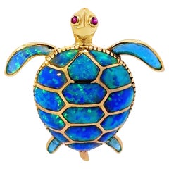 Turtle Opal Intarsien Rubin Augen Anhänger 14k Gelbgold