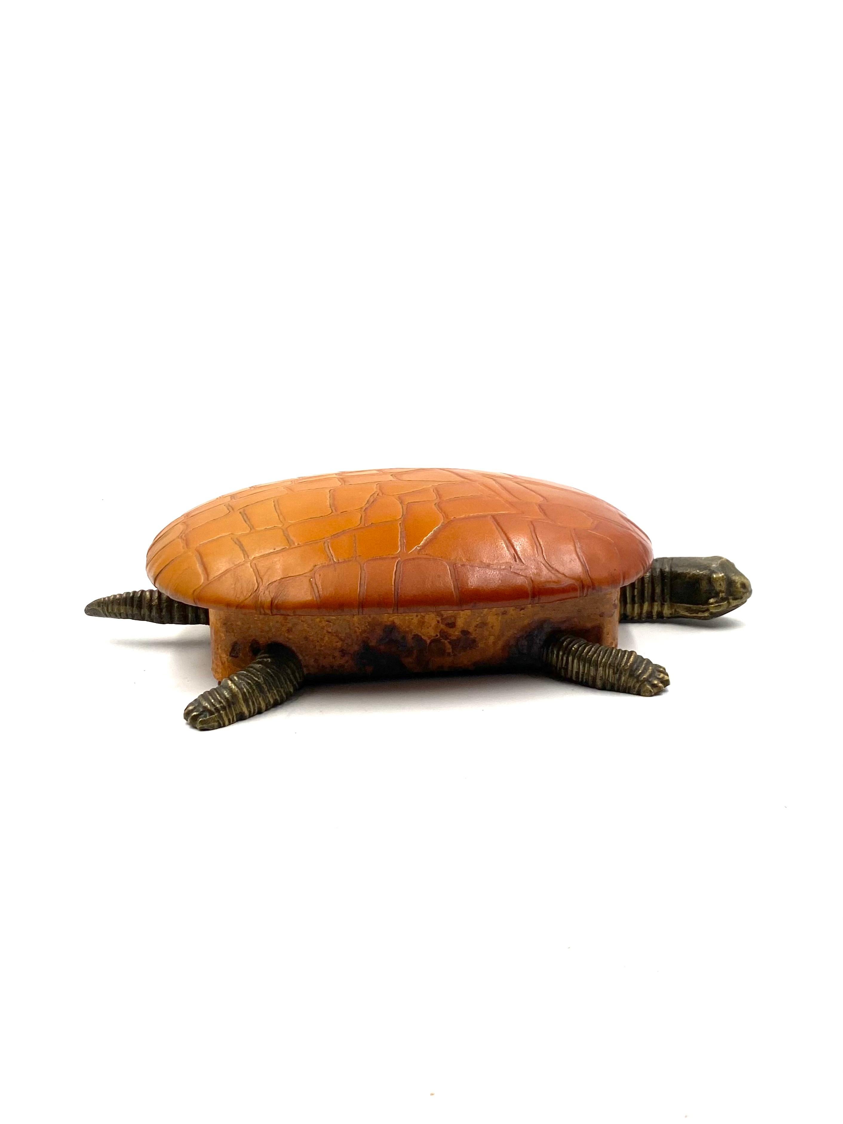 Turtle Shaped Leather and Bronze Jewelry Box, France 1950s For Sale 11