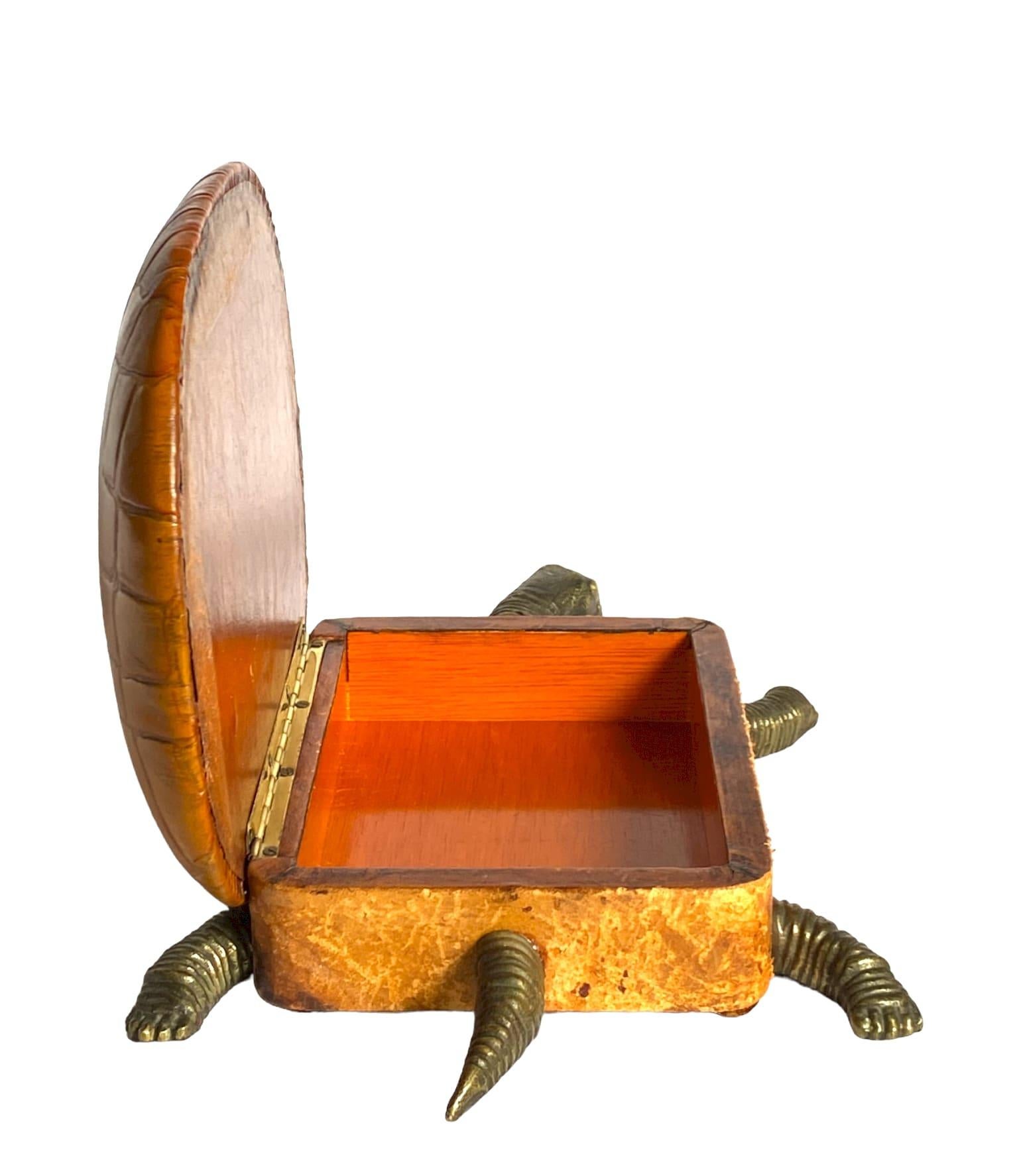 Turtle Shaped Leather and Bronze Jewelry Box, France 1950s For Sale 3