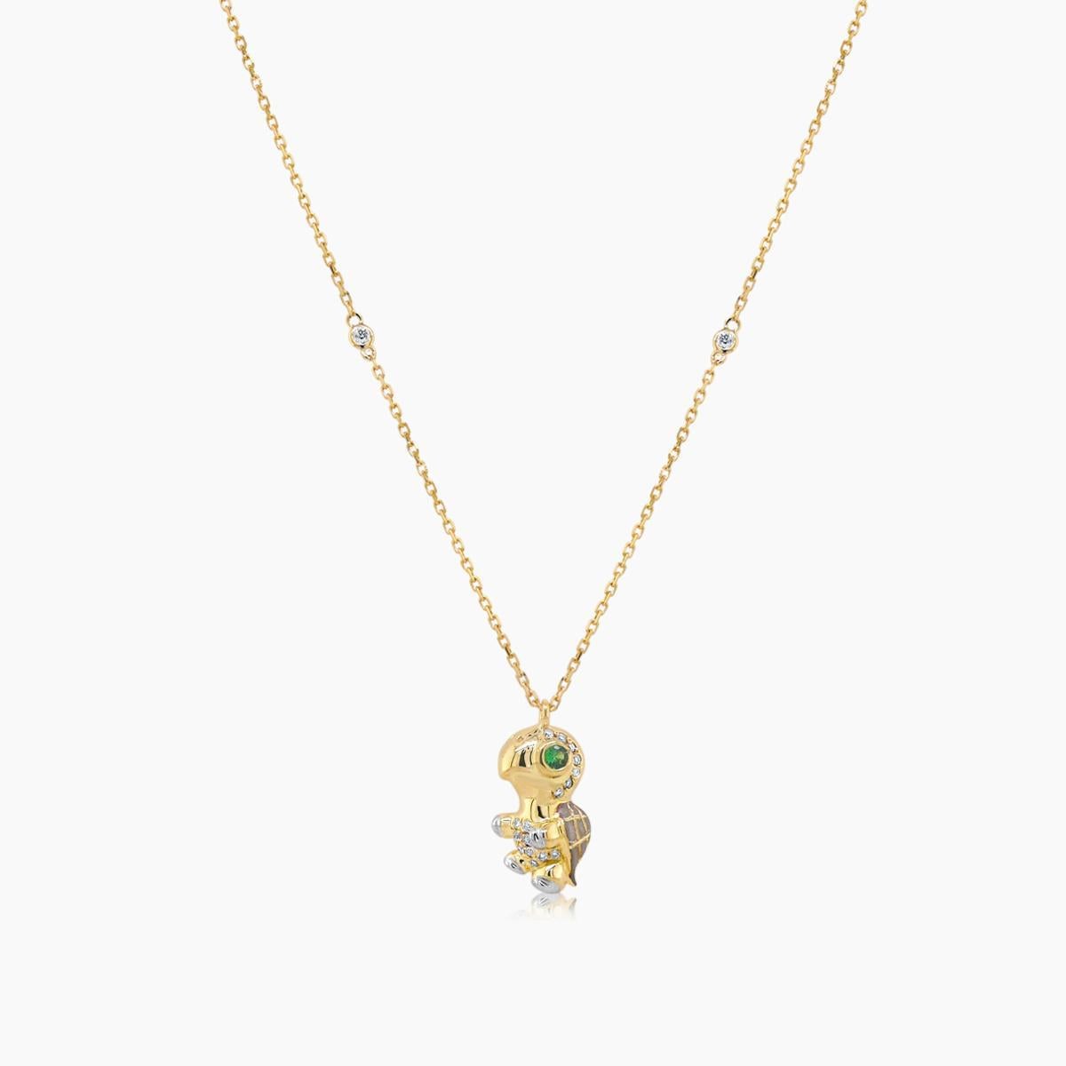 Turtle White Diamond & Green Garnet 18K Yellow Gold Pendant Animal Necklace In New Condition For Sale In Oakton, VA