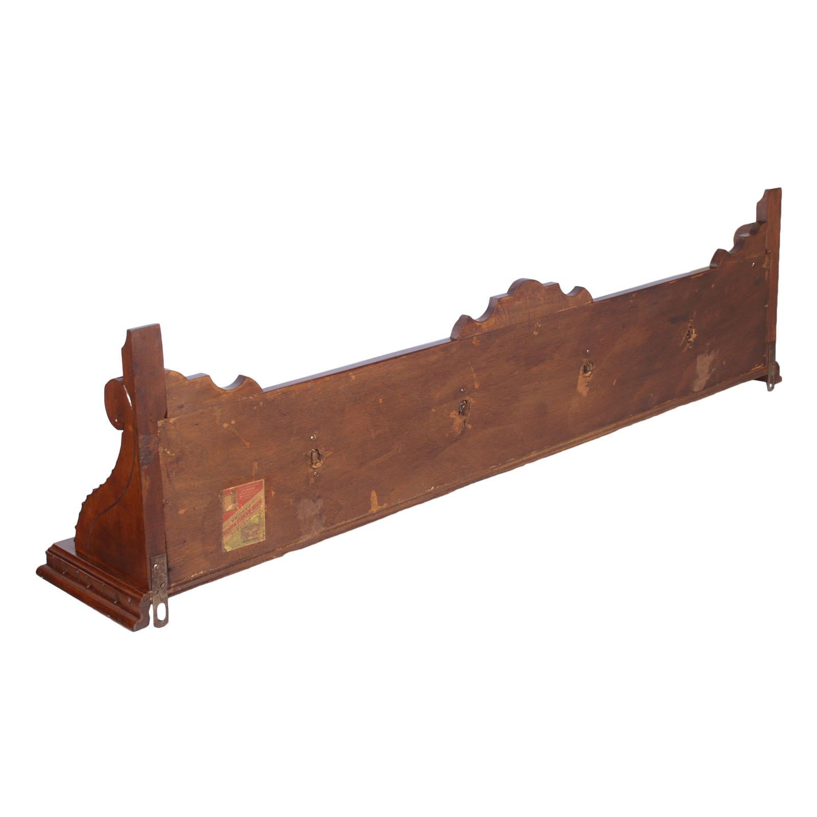 Tuscan 1930s Renaissance Coat Hat Rack Hanger, Bonciani Cascina in Carved Walnut In Good Condition For Sale In Vigonza, Padua