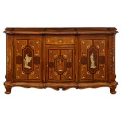 Buffet in Wood