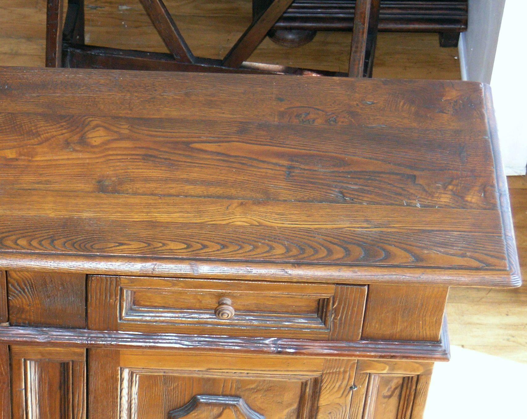 Tuscan Chestnut Wood Credenza In Excellent Condition In Los Angeles, CA