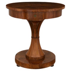 Tuscan early 19th century Walnut center table