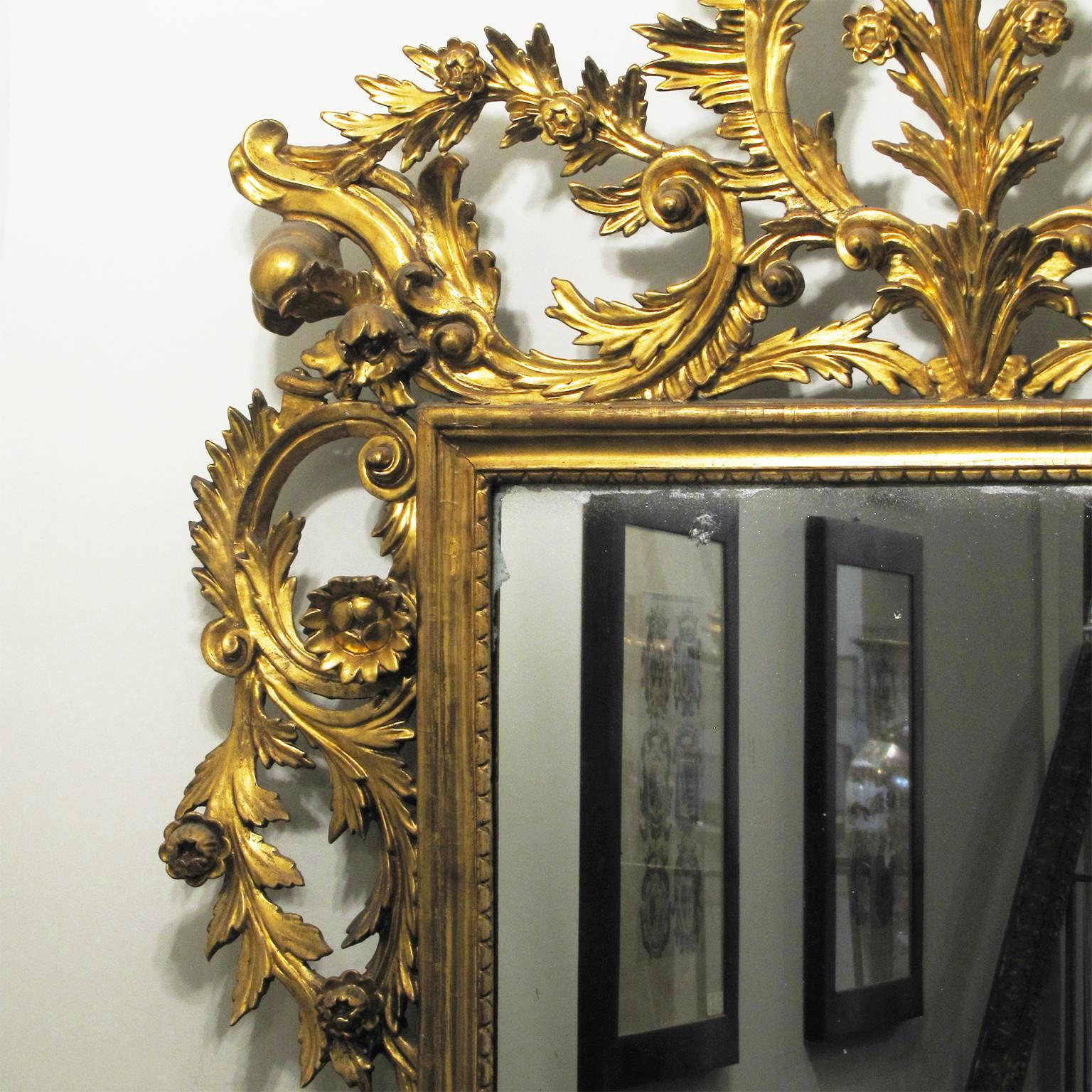 Italian Tuscan Late 19th Century Louis XVI Mirror with a Carved and Gilt Wooden Frame For Sale