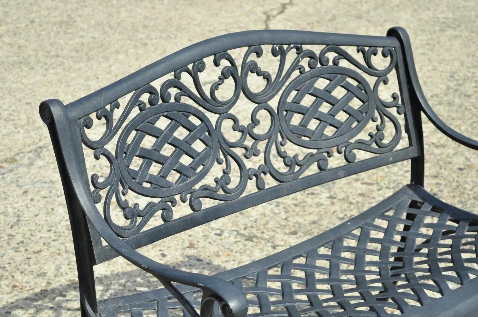 Banc de jardin en fonte d'aluminium noir style toscan méditerranéen Loveseat (A) en vente 2