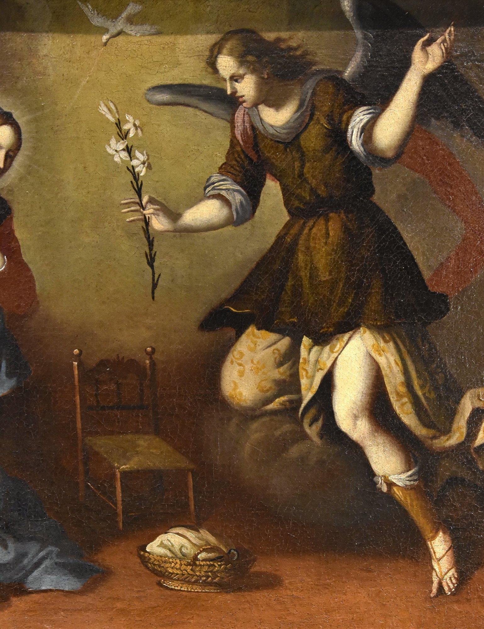 Annunciation Tuscan School 17th Century Paint Oil on canvas Old master Religious - Brown Figurative Painting by Tuscan School, 17th Century