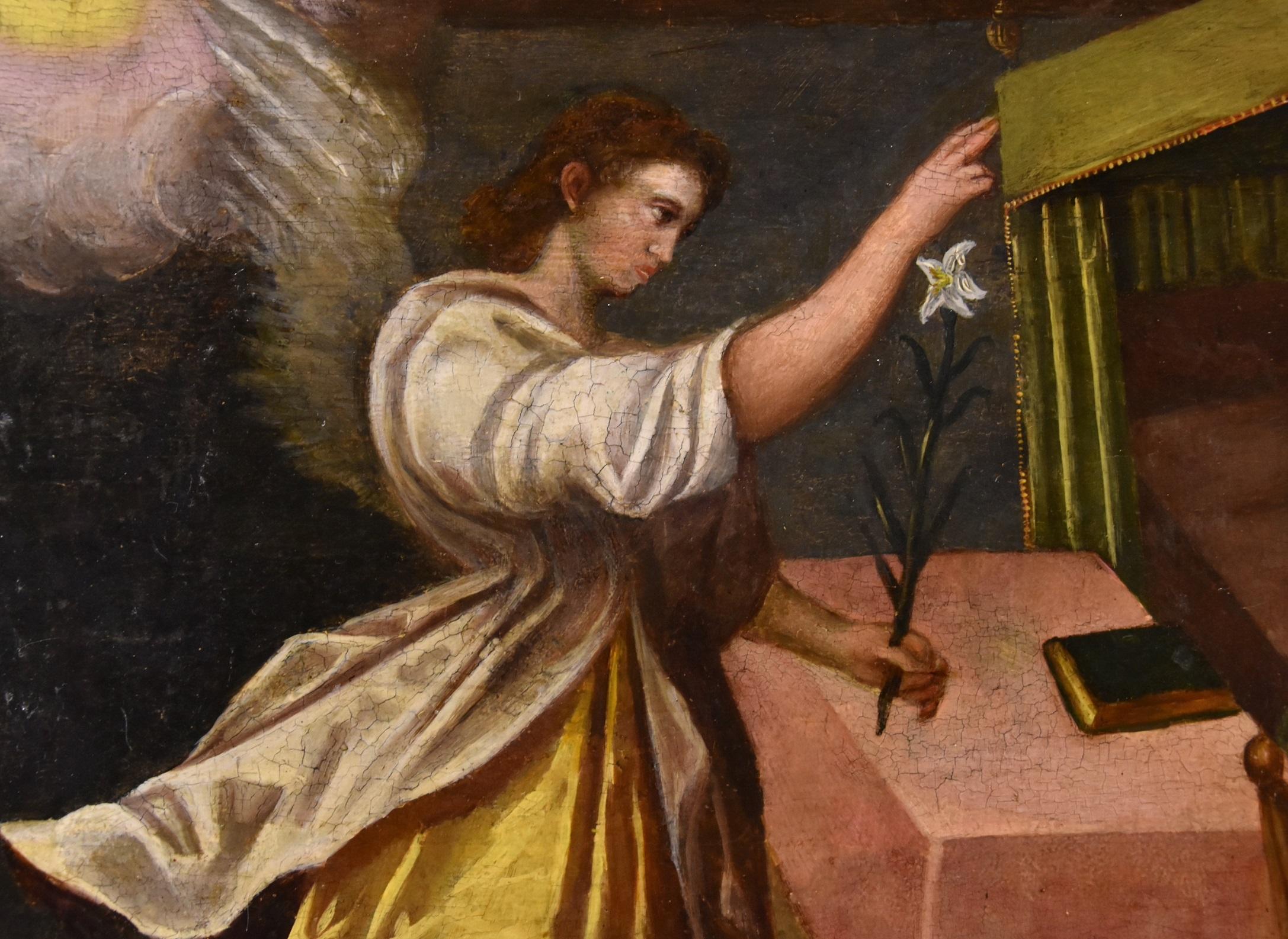 Annunciation Religious Paint Oil on table Tuscan School 16th Century Old master For Sale 6