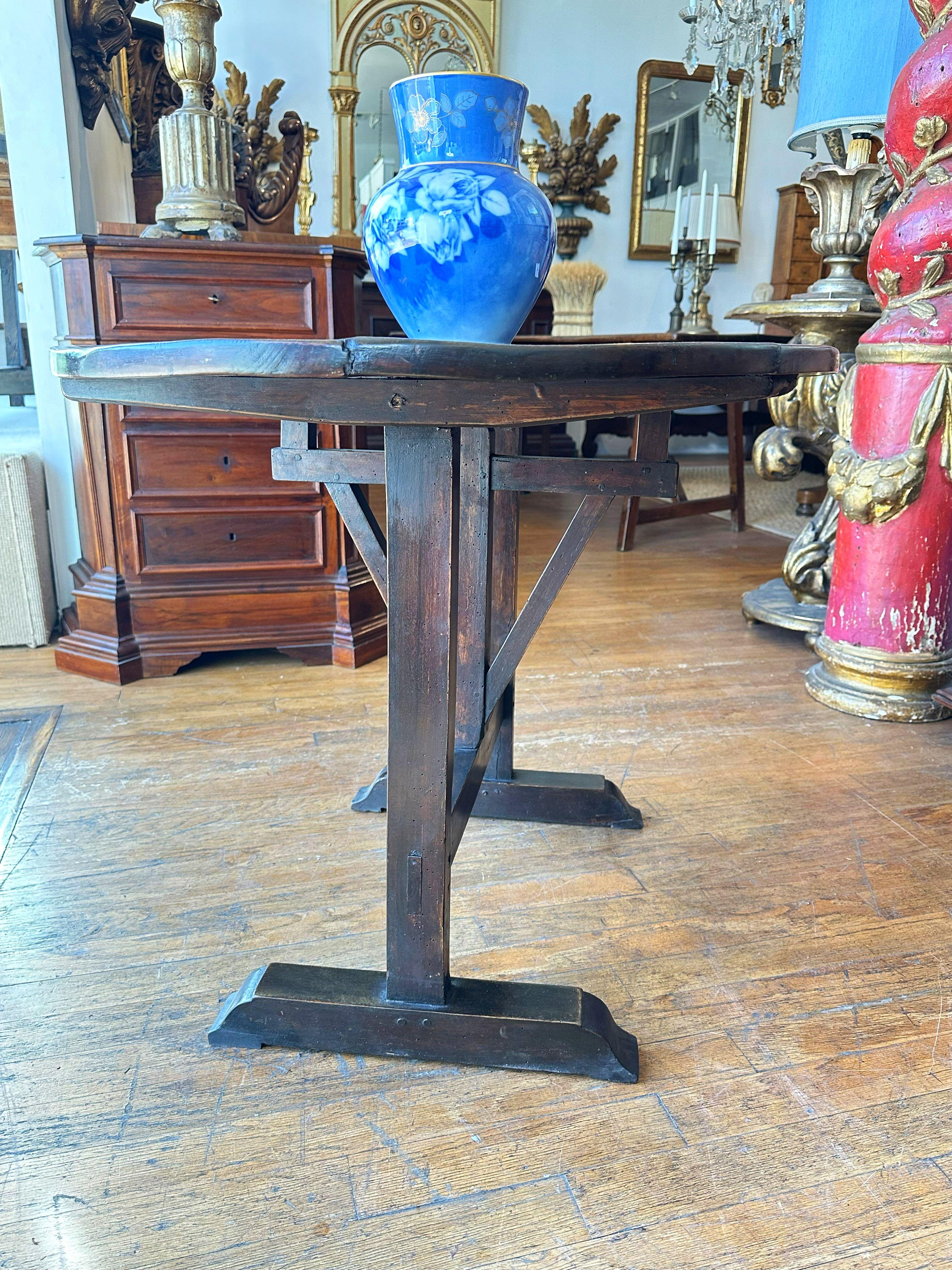 Tuscan Trestle Table, circa 1720 For Sale 3