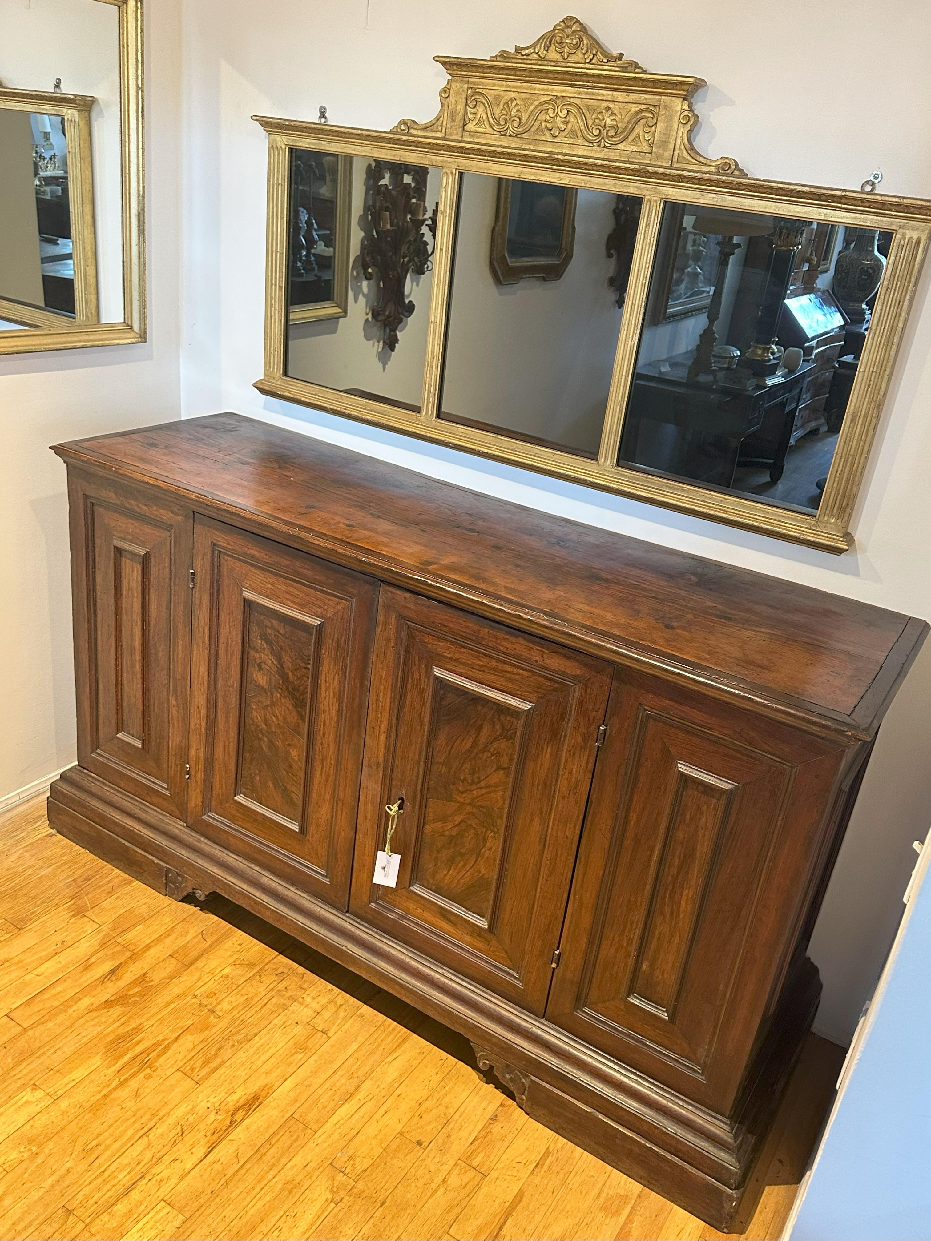 Tuscan Walnut Credenza, circa 1700 For Sale 4