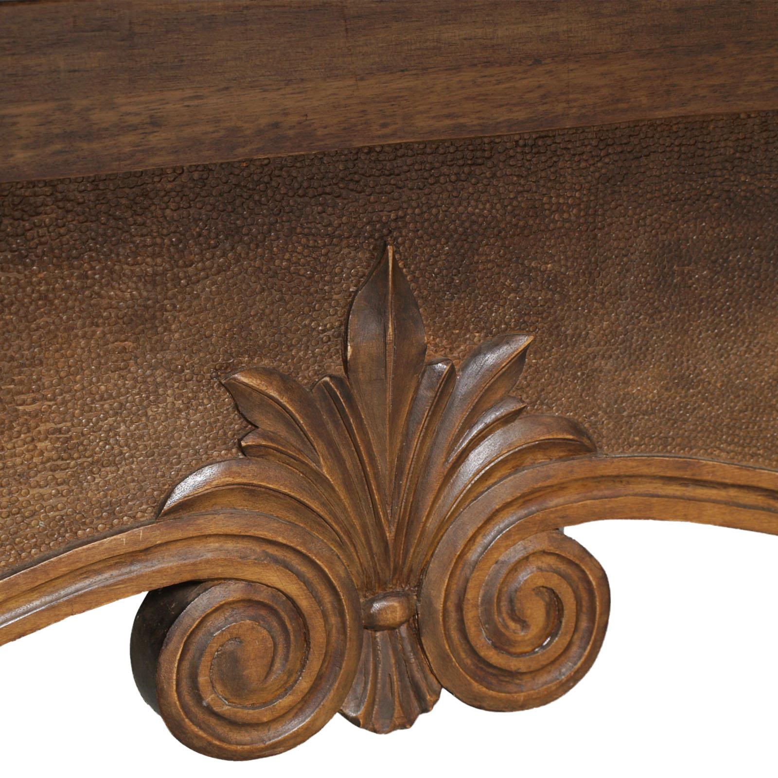 Antique Important Tuscany Renaissance Dining Table, Hand Carved Solid Walnut  For Sale 1