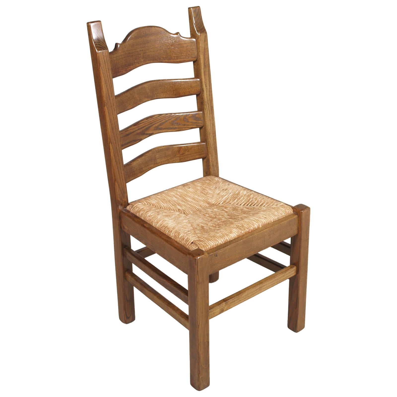 Vintage Toskana Renaissance, Nussbaum massiv Zwölf Stroh Stühle (Neorenaissance) im Angebot
