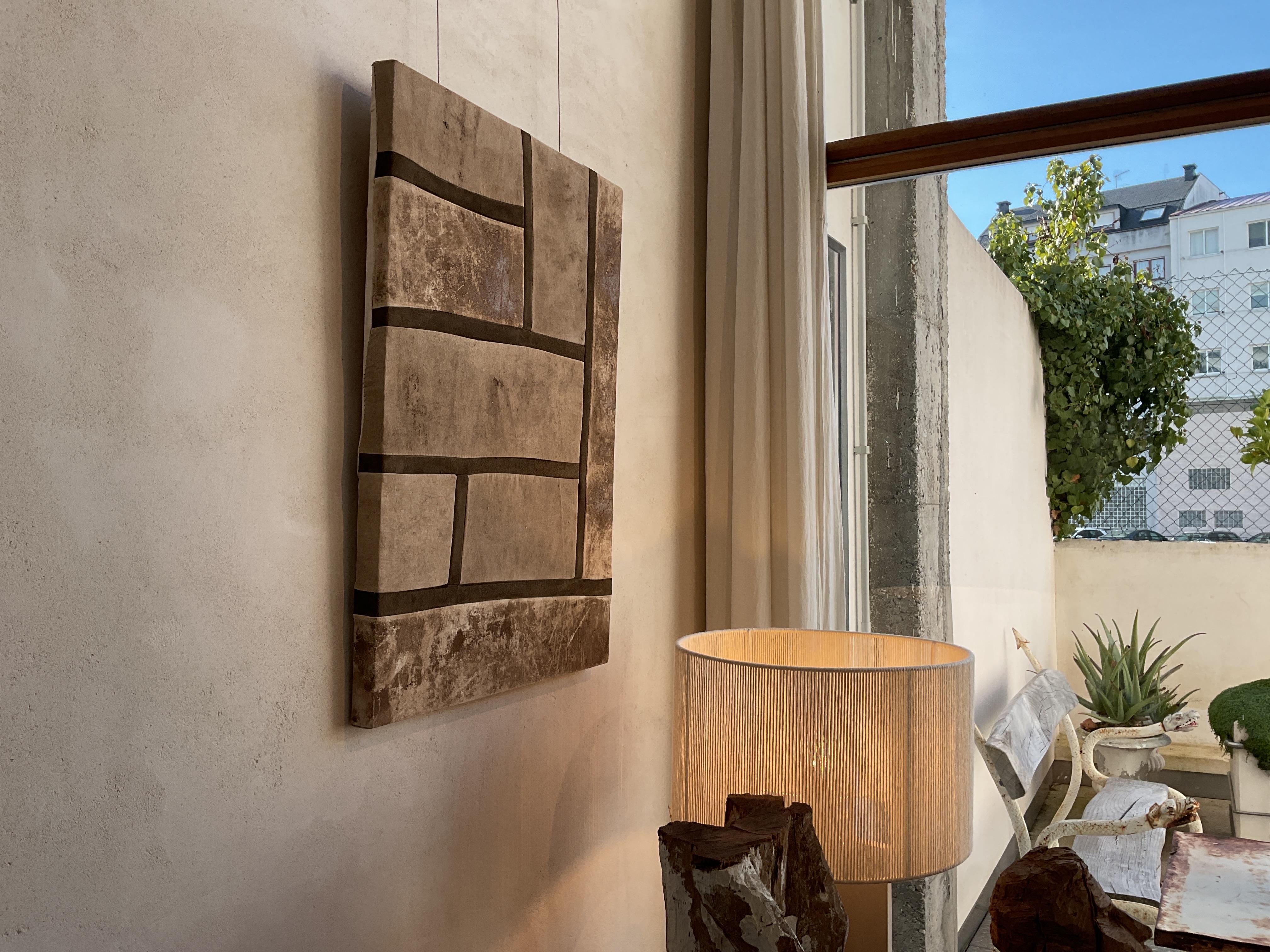 Baumwoll-Leinwand und Leder-Patchwork, Arte Povera, Braune Streifen Malerei im Angebot 2