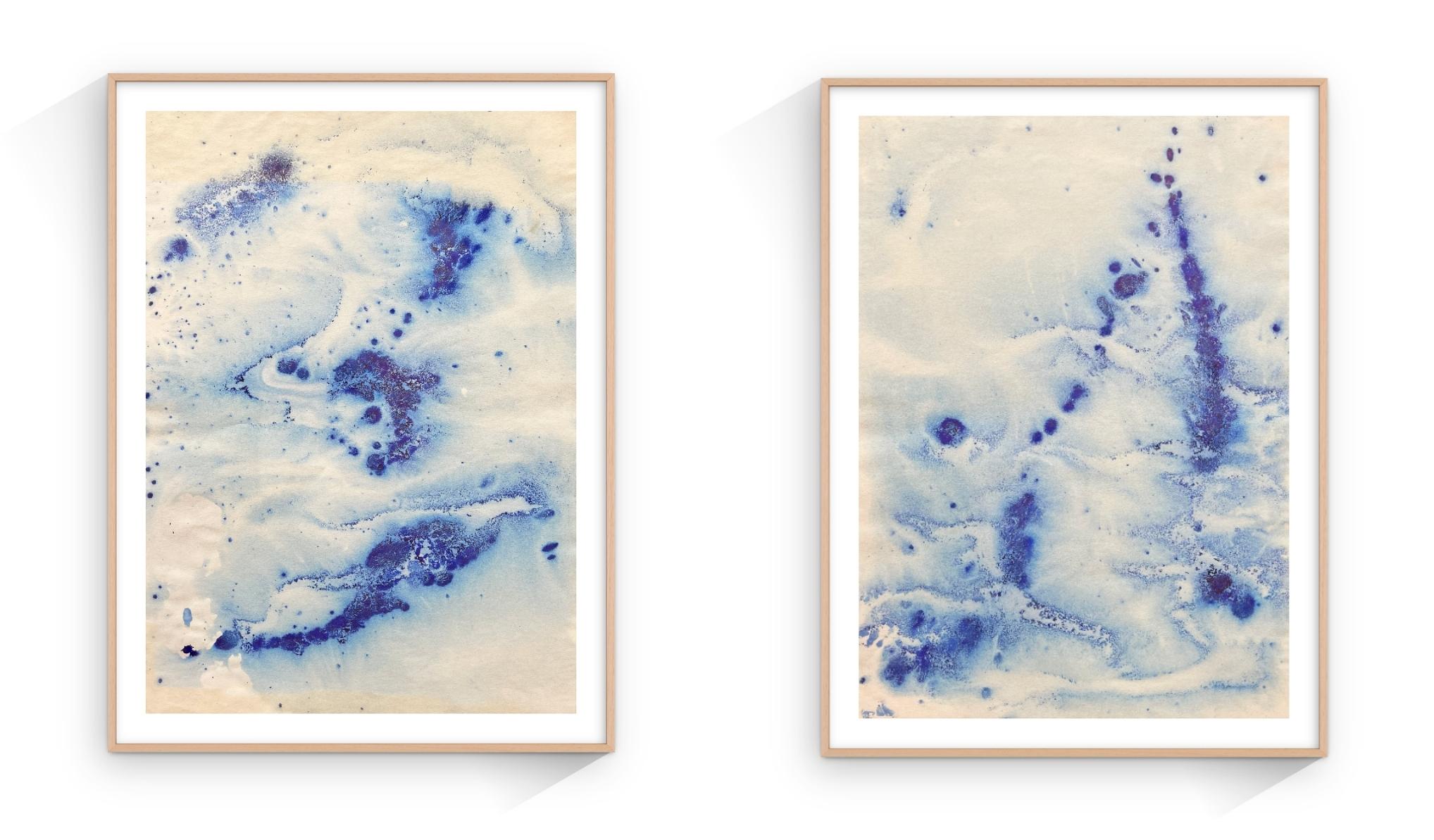 TUSET Landscape Painting –  Satz von 2 zeitgenössischen Gemälden, Minimalistischer blauer Himmel auf Papier