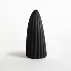 Tusk Candle, Medium, Black Beeswax
