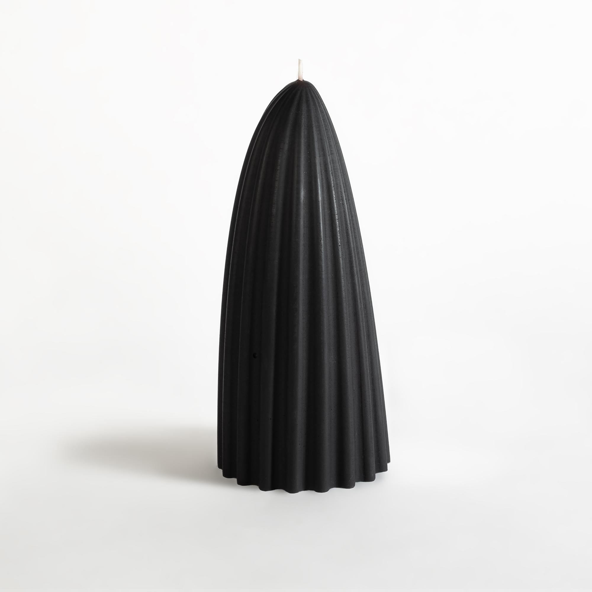 XXI secolo e contemporaneo Tusk Candle, Set of Two, Black Beeswax in vendita