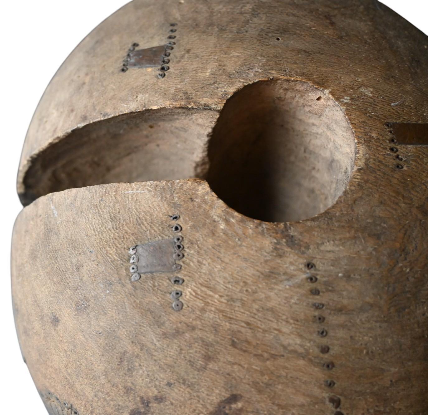 Inlay Tutsi Archer Bracelet (arm Guard) Rwanda, Early 20th Century For Sale