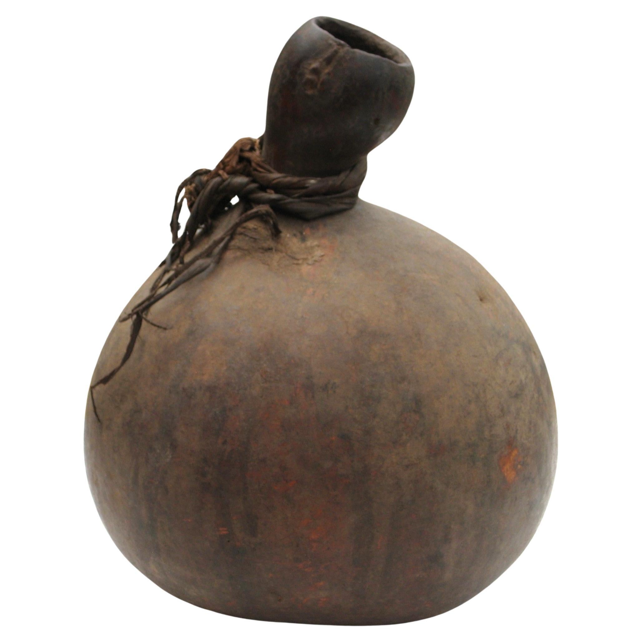 Three Tutsi Gourd Vessels Burundi Africa In Good Condition For Sale In Rochester, NY