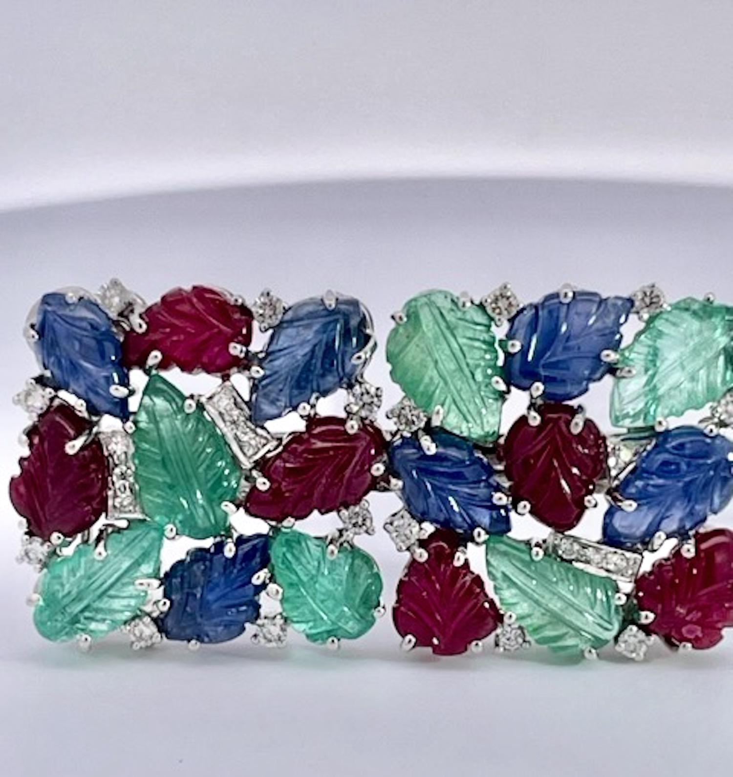 Tutti Frutti Brooch/Necklace 18K 3