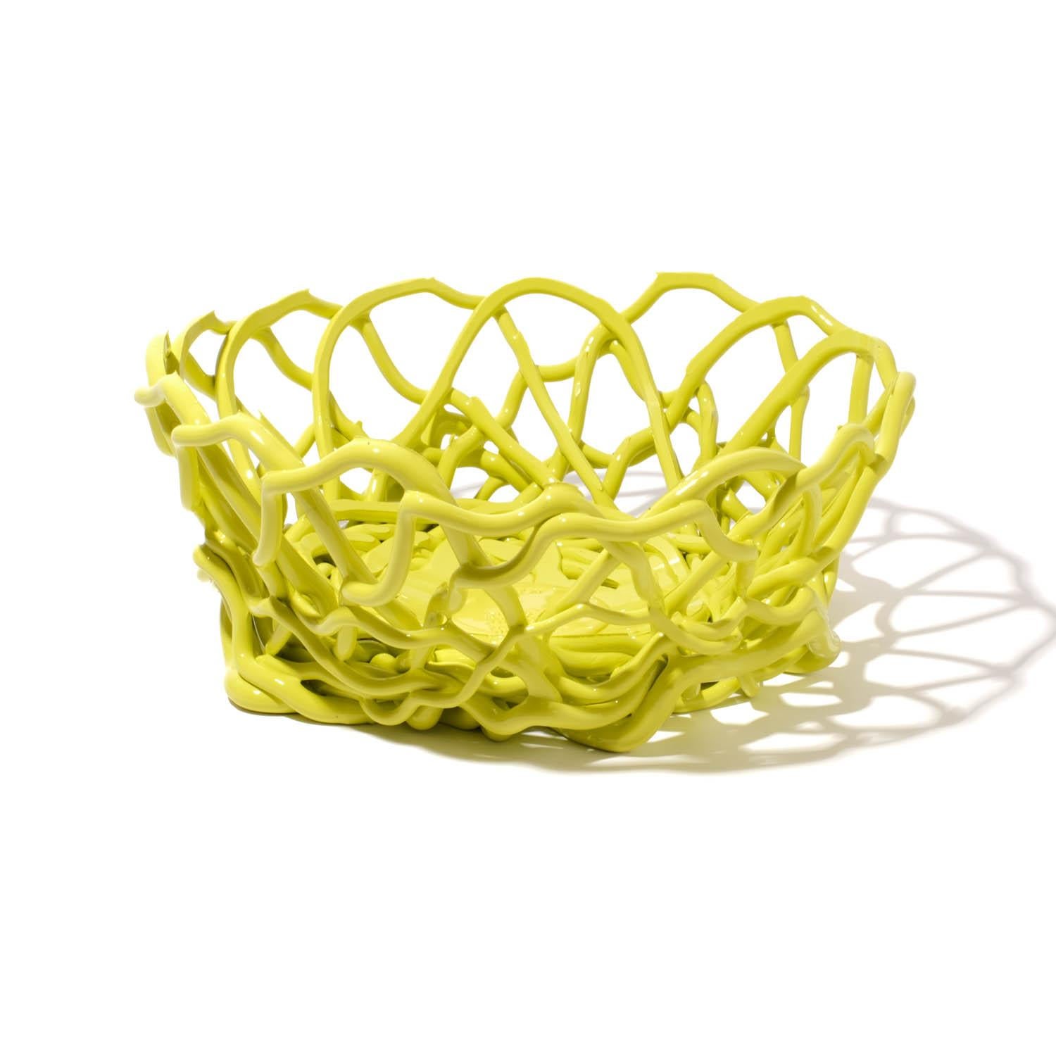 Tutti frutti II basket - matt fluo yellow
Basket in soft resin designed by Gaetano Pesce in 1995 for Fish Design collection.

Colours: Matt fluo yellow
Dimensions: ø 60-70cm x H 32cm
Material: RESIN
Vase in soft resin designed by Gaetano Pesce in