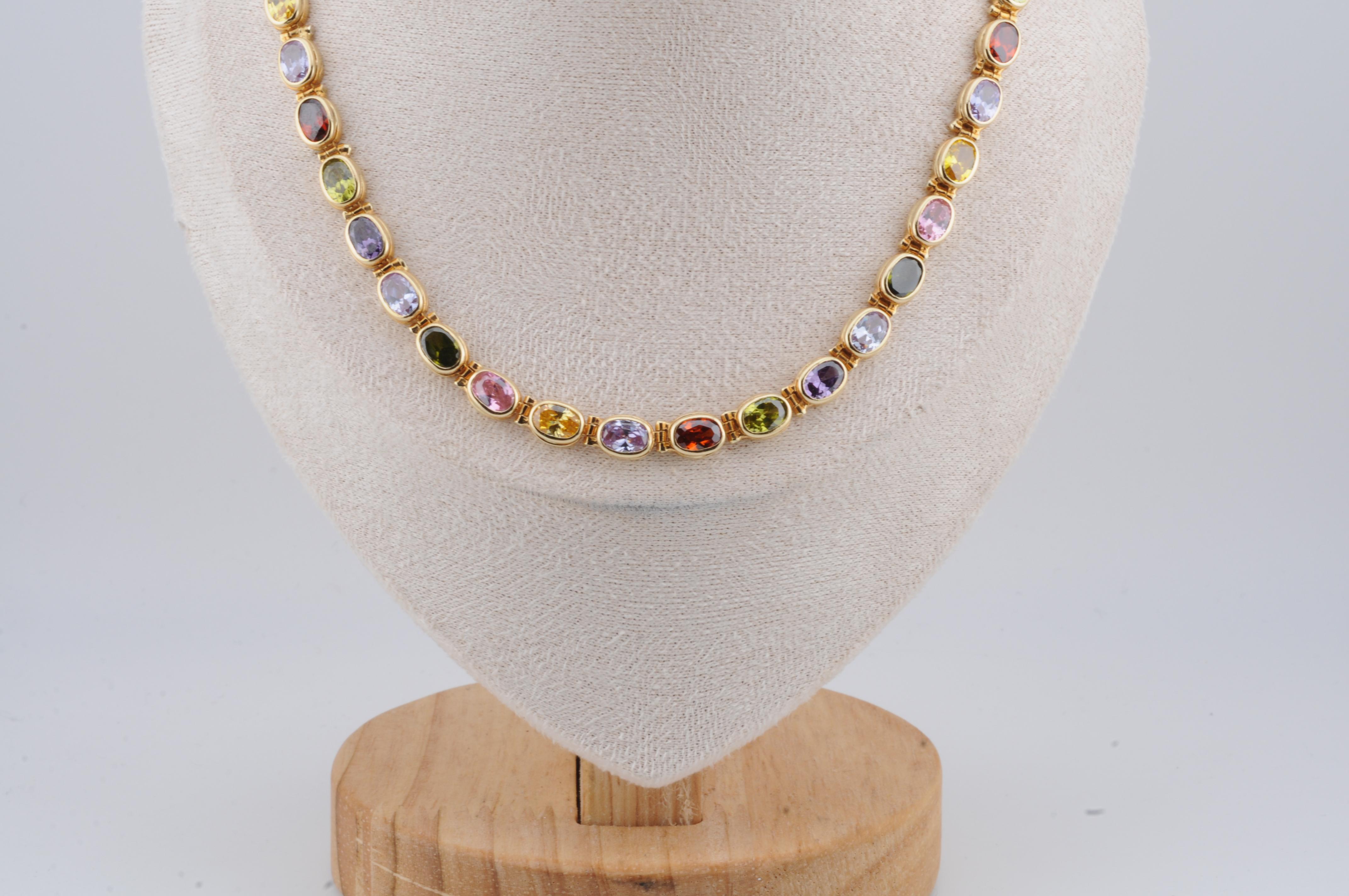 Tutti Frutti Multi Gemstone Necklace in 18k Yellow Gold  45 Oval-Cut Stones Movimiento estético en venta