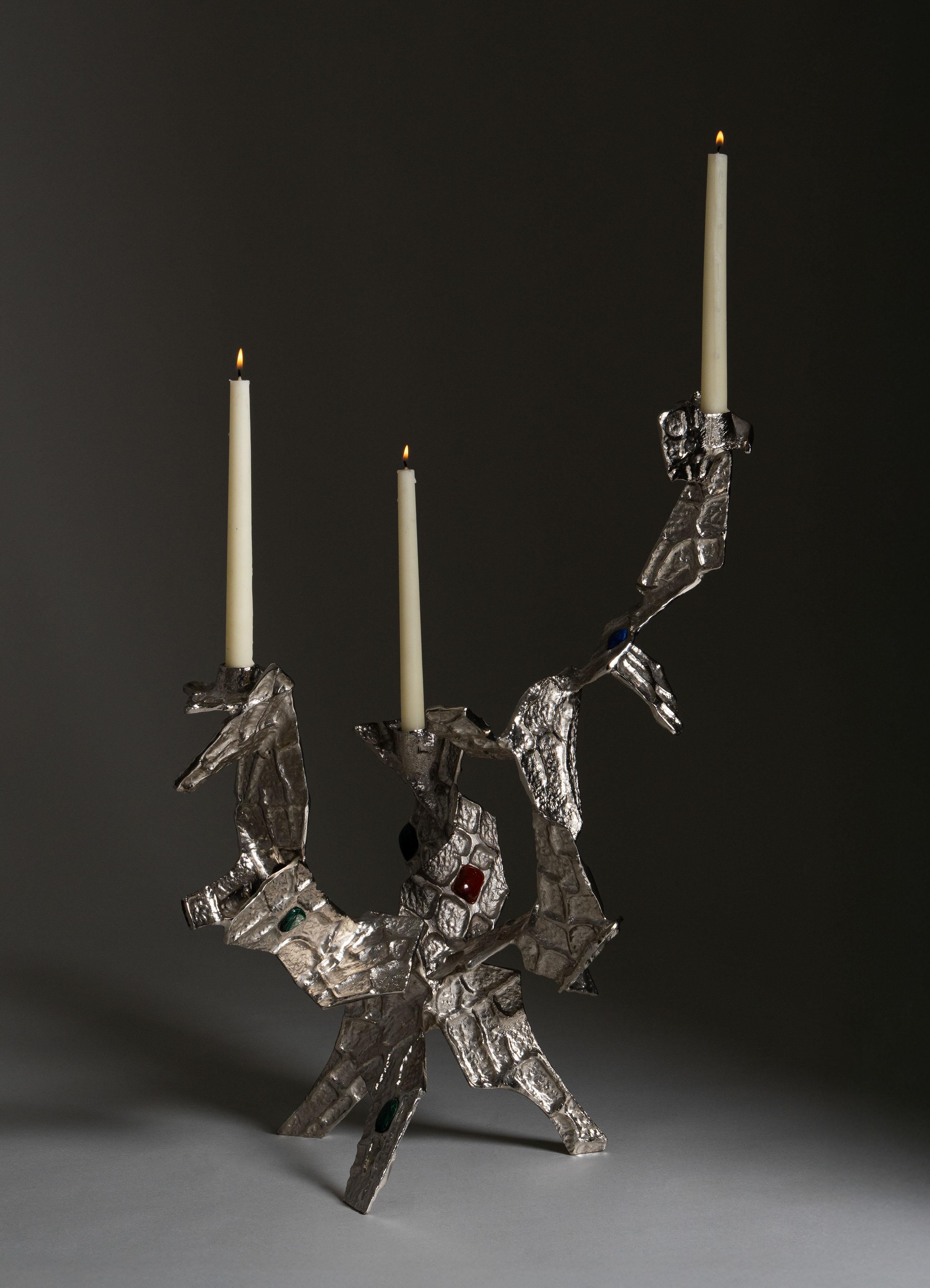 Candelabro Tutti Frutti Nickel in Ottone e Pietre Semipreziose In condizioni Nuovo in vendita a Noida, DL