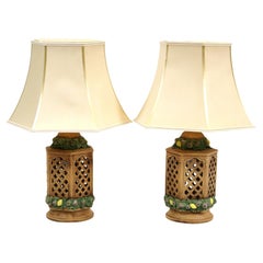 Tutti-Frutti Coppia di lampade da tavolo in ceramica italiana, decorazione di frutta, dipinte a mano