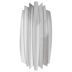 Specchio scultoreo contemporaneo "Tutti XL" con cornice sintetica di Deknudt Mirrors