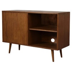 TV Mini Braun Hoher kleiner Schrank von Pastform
