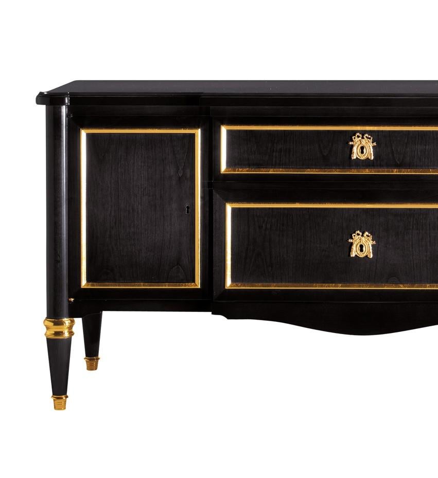 TV stand Louis XVI, two central drawers with lock, two lateral doors with lock, wooden top.

