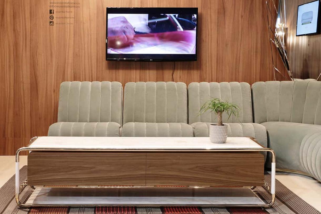 Table de télévision en laiton, marbre et bois en vente 3