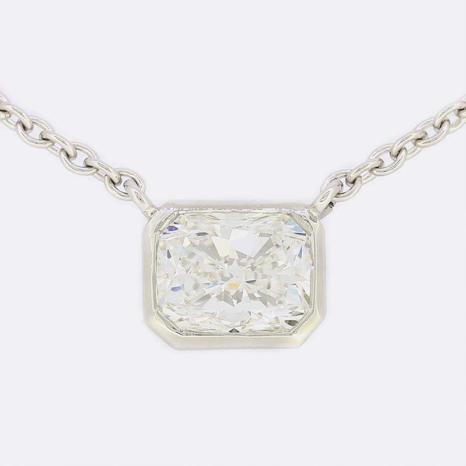 Taglio radiant TVJ Ciondolo con diamante taglio radiante da 1,02 carati in vendita