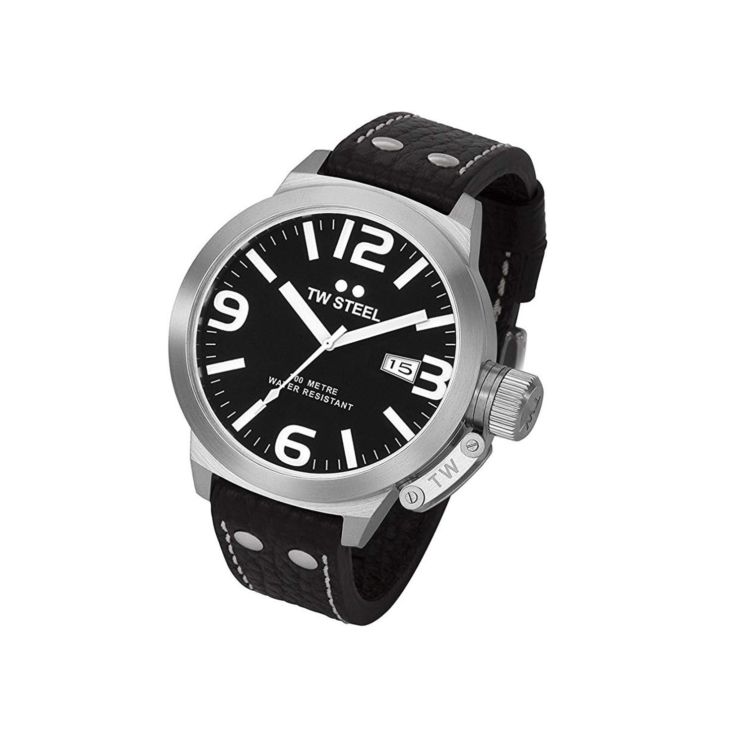 Store display Model.
Comes with original box and papers.
Black leather band
Stainless steel case
Black dial; Date display
Scratch resistant mineral
Water resistant to 330 feet (100 M): suitable for snorkeling, as well as swimming, but not
