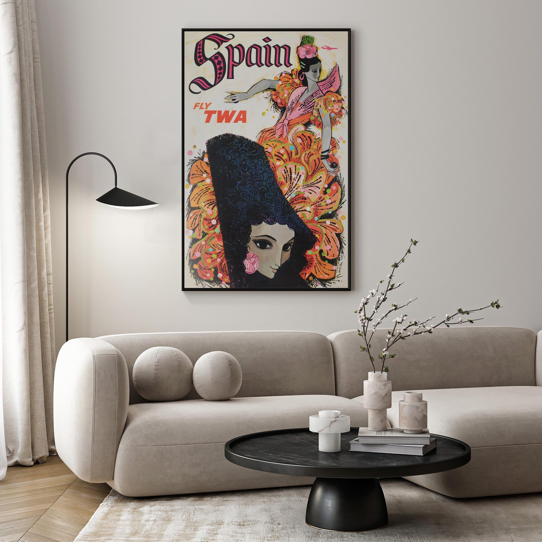 Cartel publicitario de viajes original de época de los años 60 de TWA España, con un maravilloso diseño del artista estadounidense David Klein. Adoramos el diseño típicamente estilizado y colorista de Klein. 

Trans World Airlines (TWA) fue una