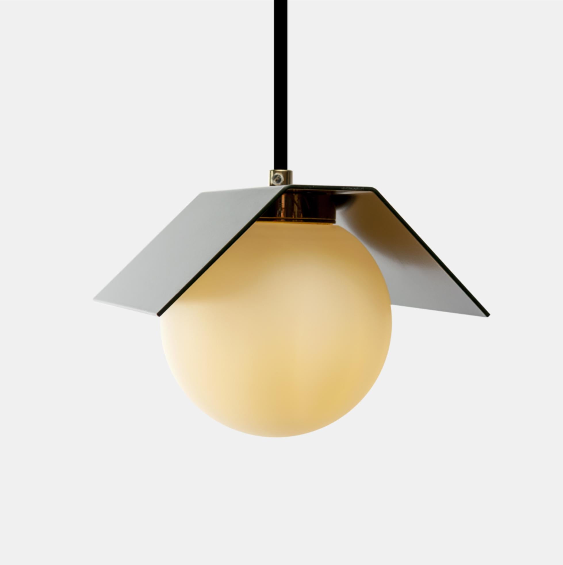 Postmoderno Lampada a sospensione Twain Ex Bottle Green di Lexavala in vendita