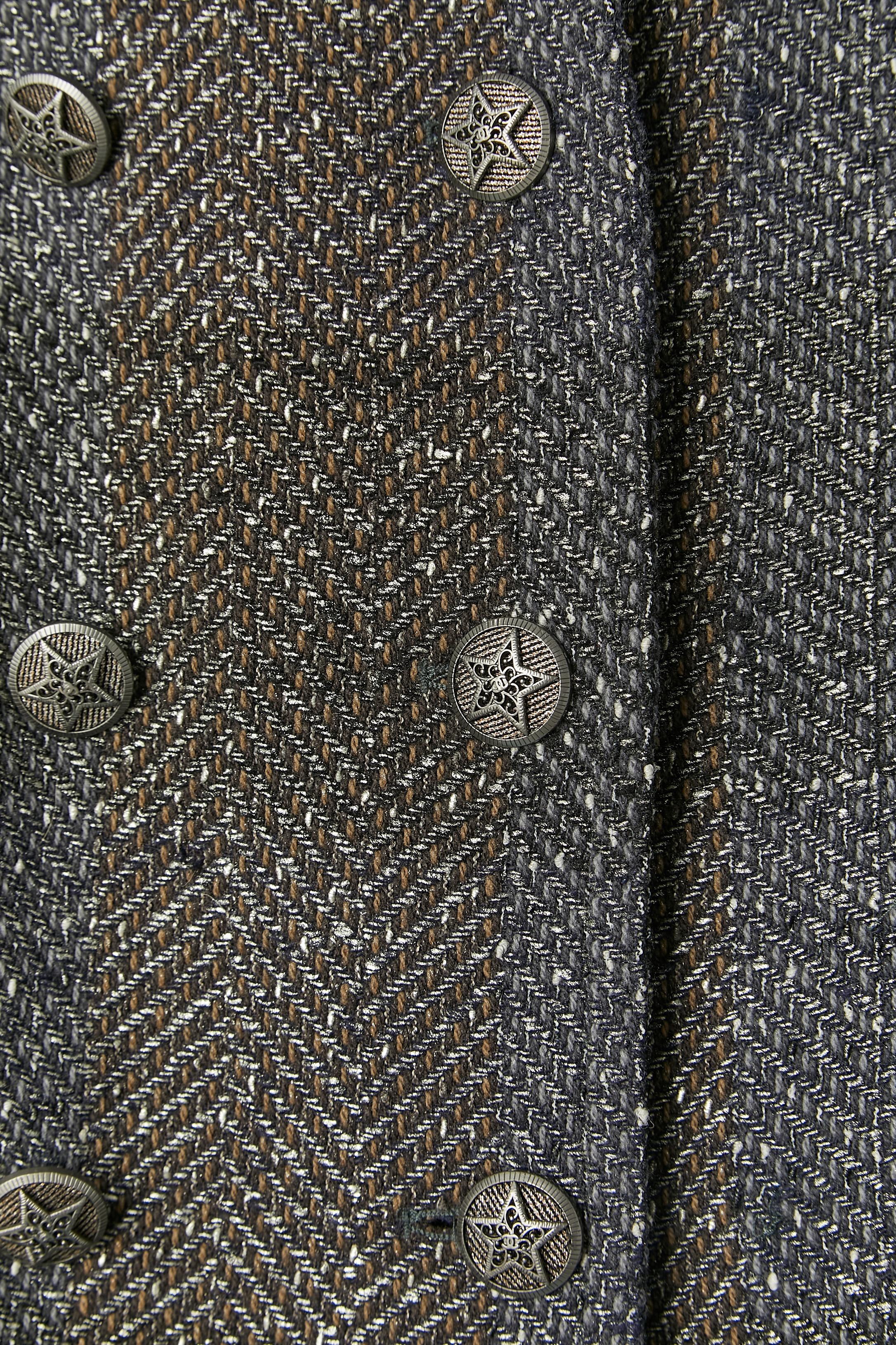 Noir Veste à double boutonnage à chevrons CHANEL en vente