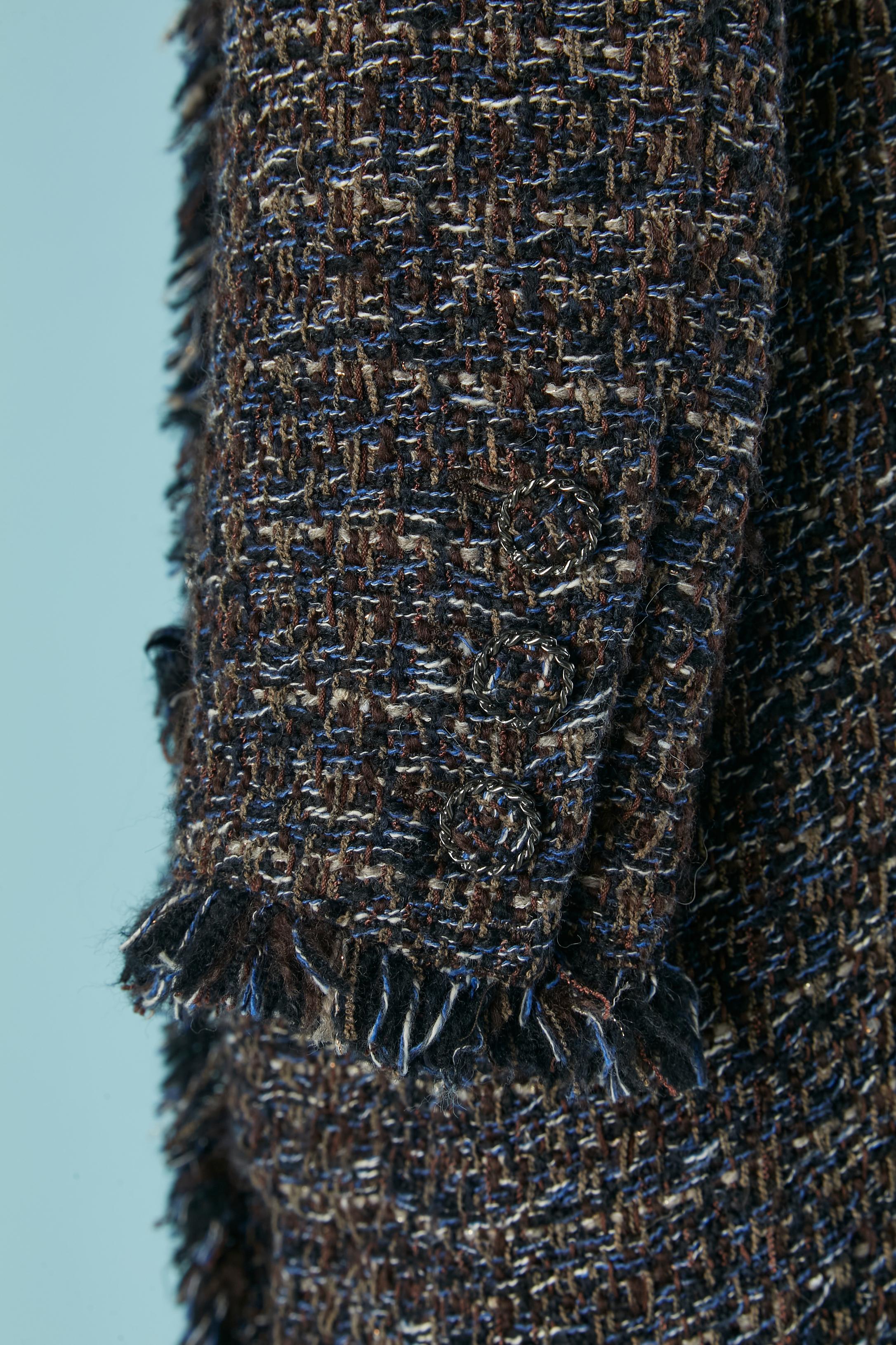 Manteau en tweed bord à bord CHANEL en vente 2