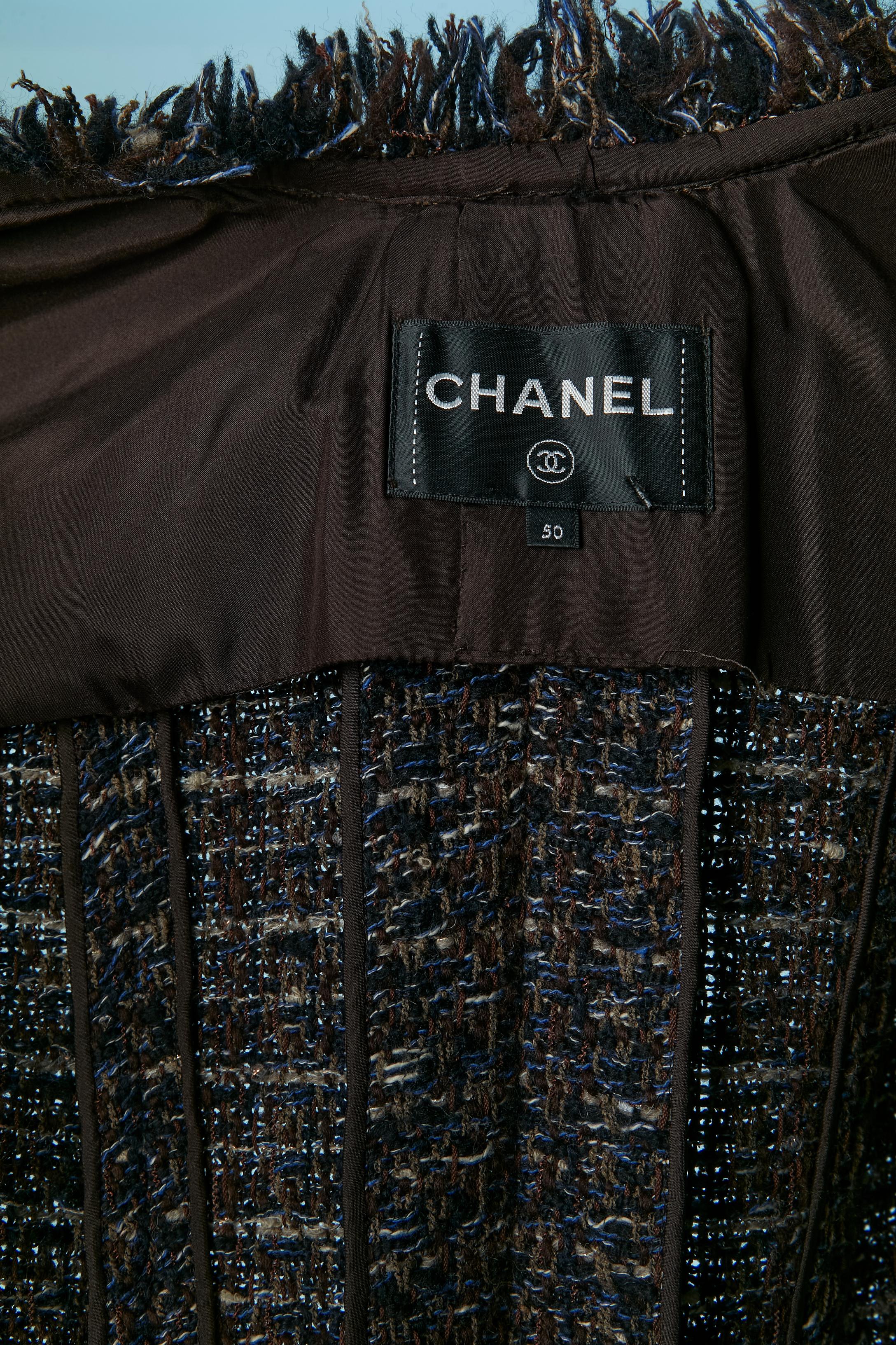Manteau en tweed bord à bord CHANEL en vente 4