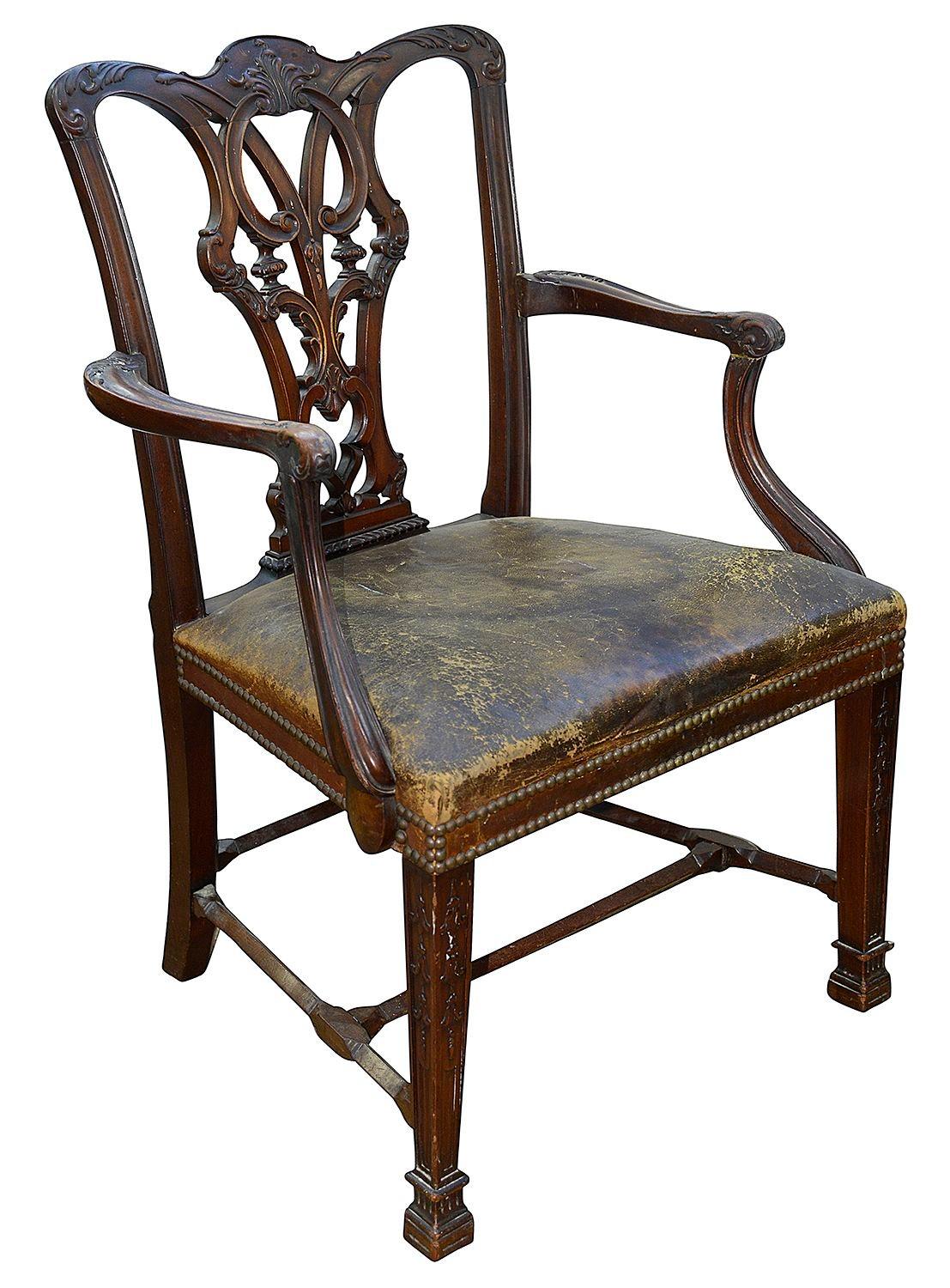 Twelve 19th Century Chippendale Style Mahogany Dining Chairs For Sale 6